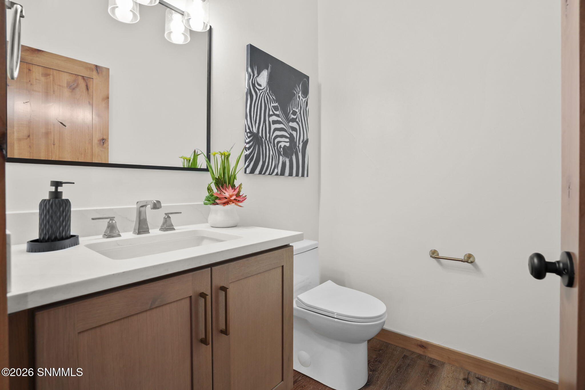 208-Deer-Park-PowderBath.jpg