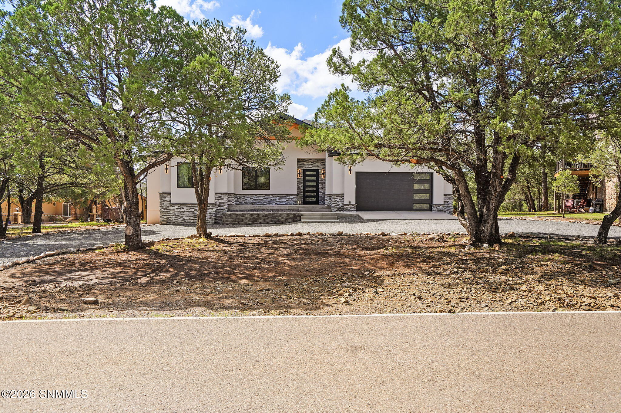 208-Deer-Park-ExteriorFront.jpg