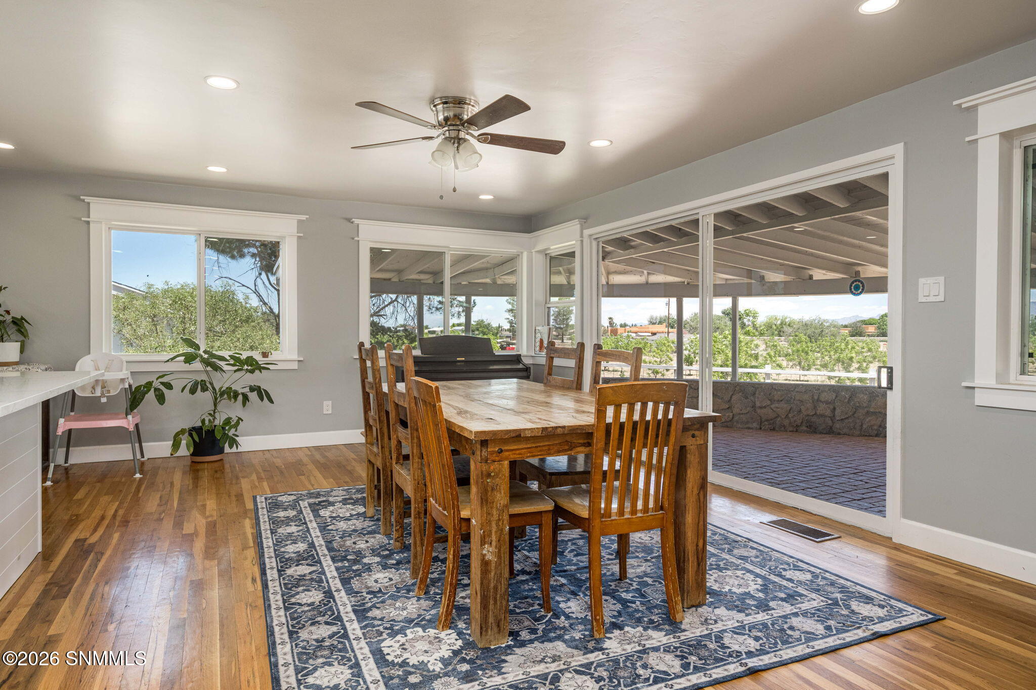 10-web-or-mls-Snappin Homes (Carver680)-