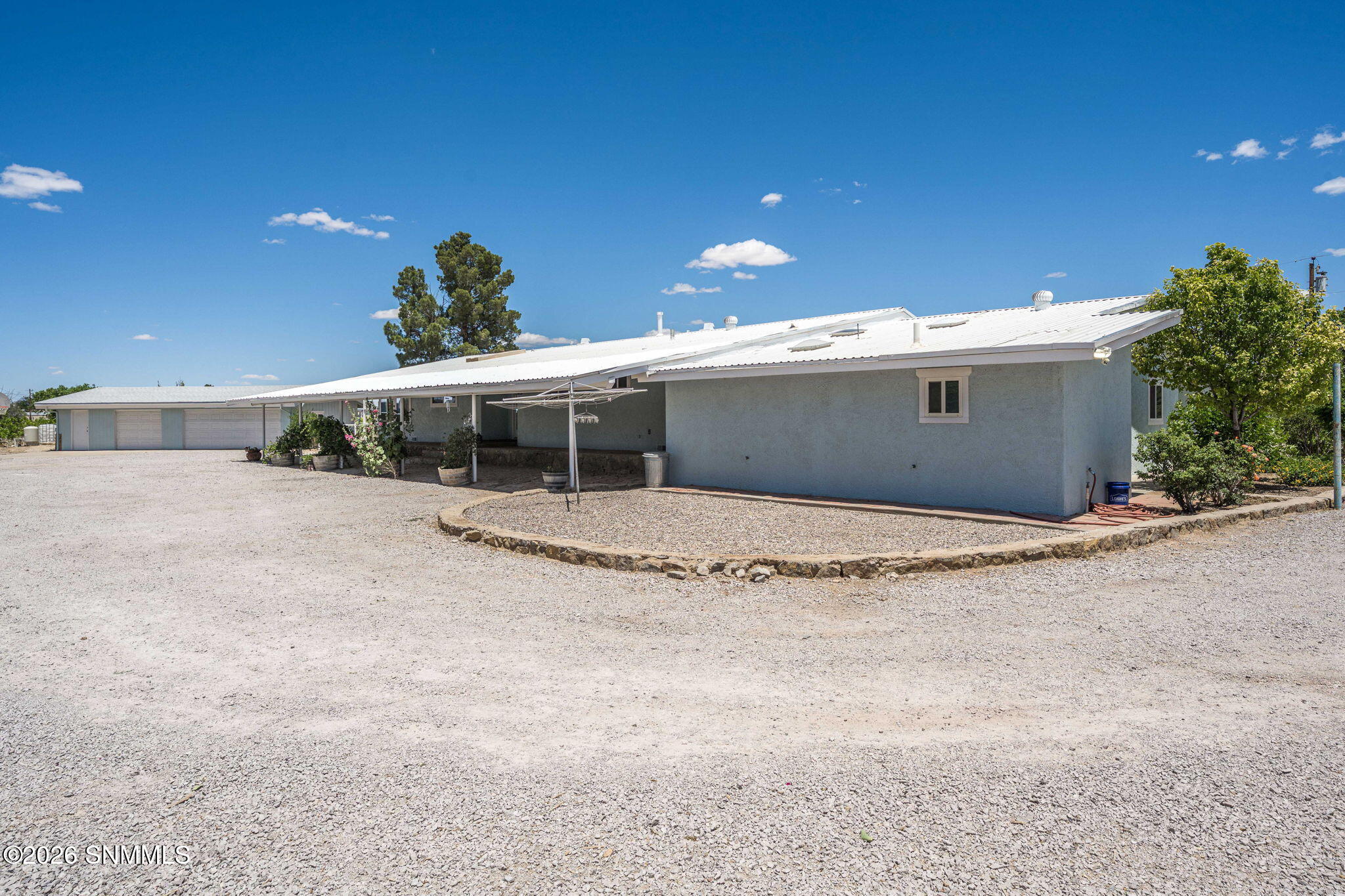 2-web-or-mls-Snappin Homes (Carver680)-2