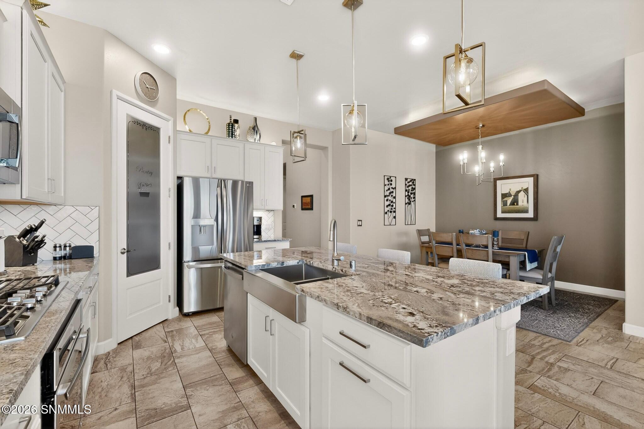 Kitchen (cover photo)