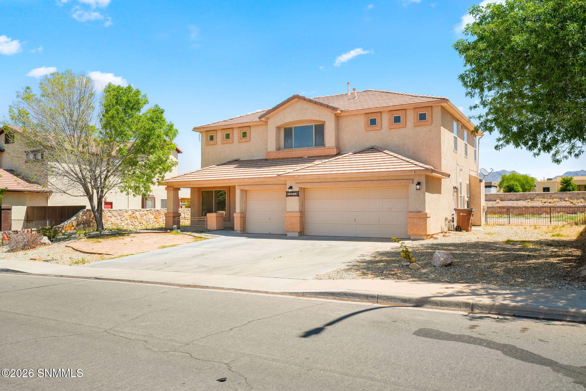 2472 Tuscan Hills-3