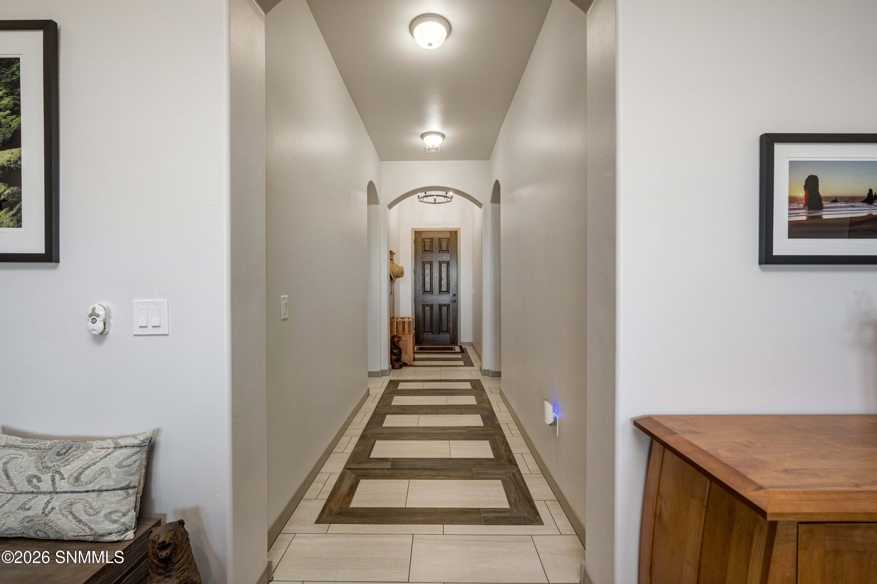 Snappin Homes (RoyalView3993)-6