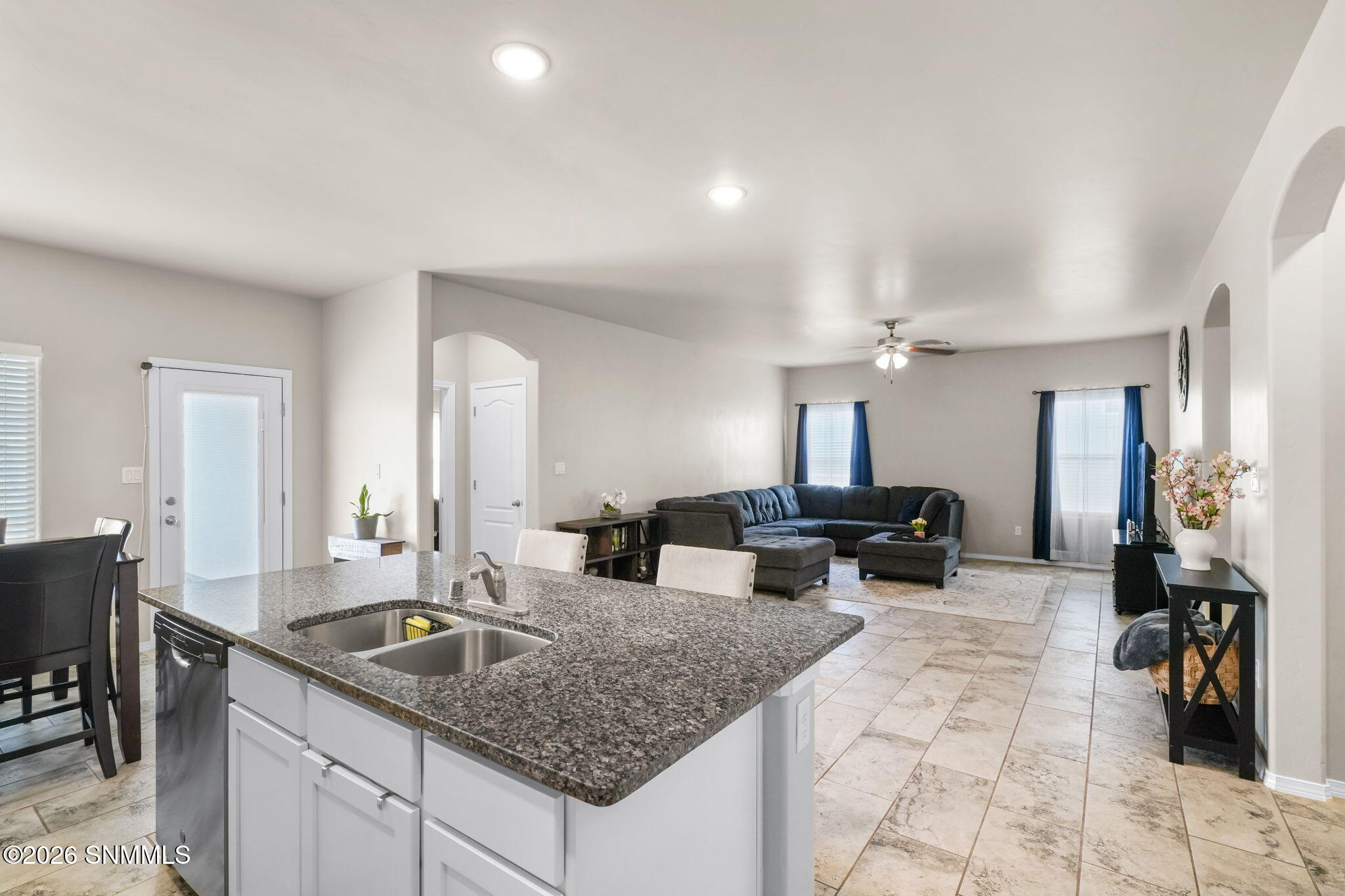 7056 Chaco St-14