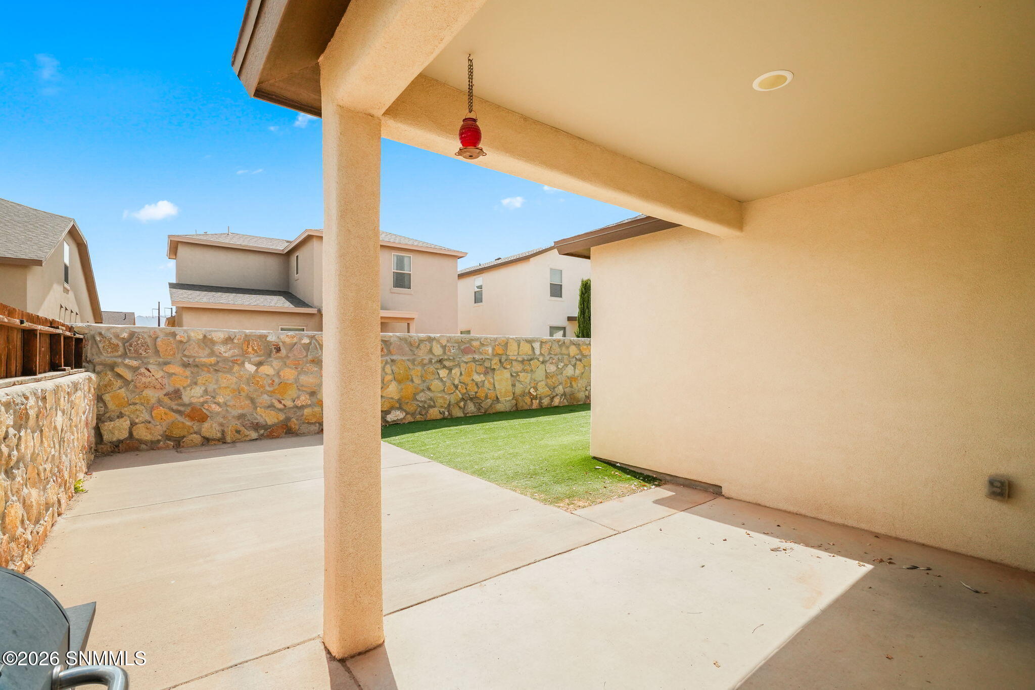 7056 Chaco St-35