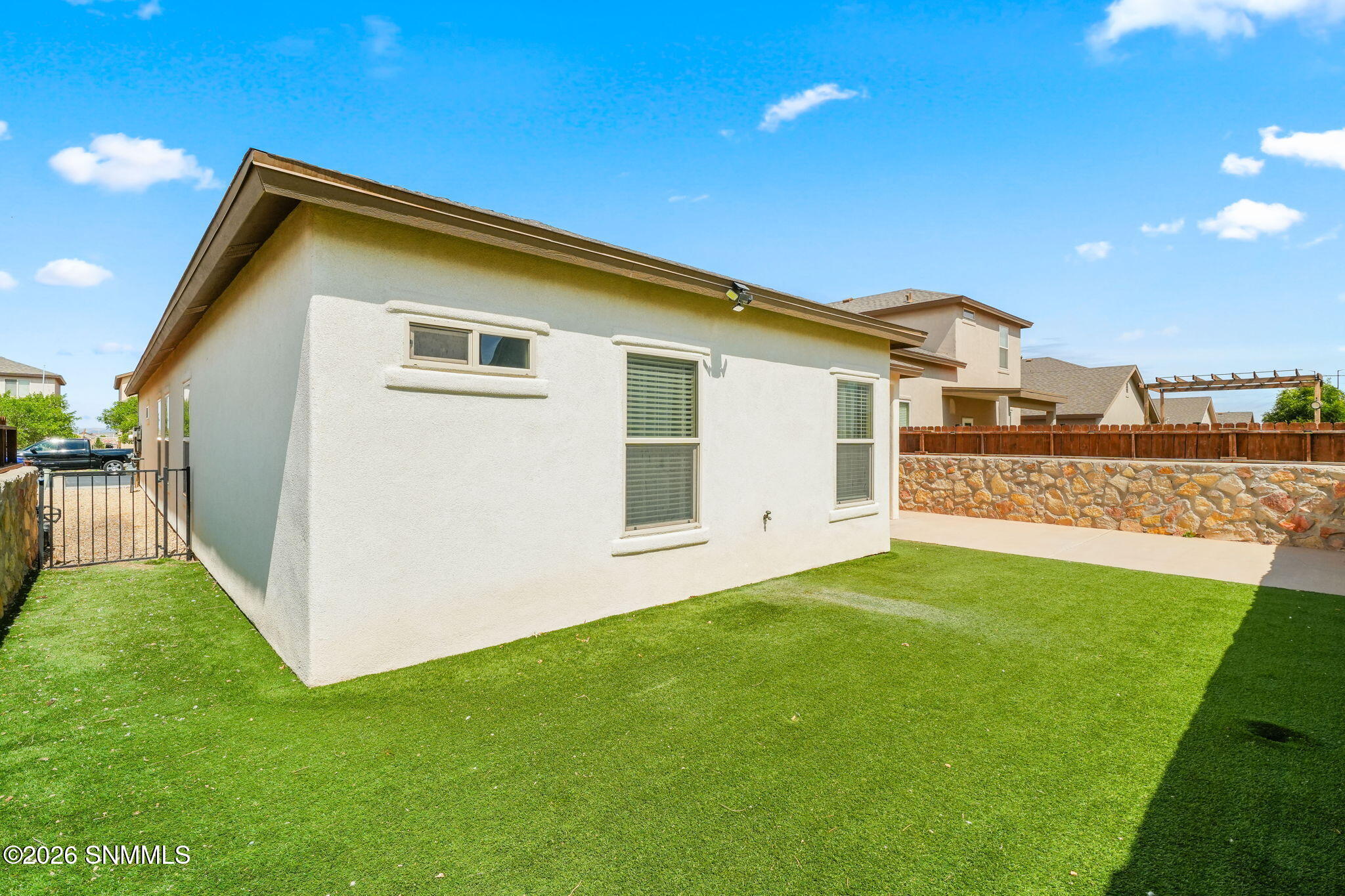 7056 Chaco St-37