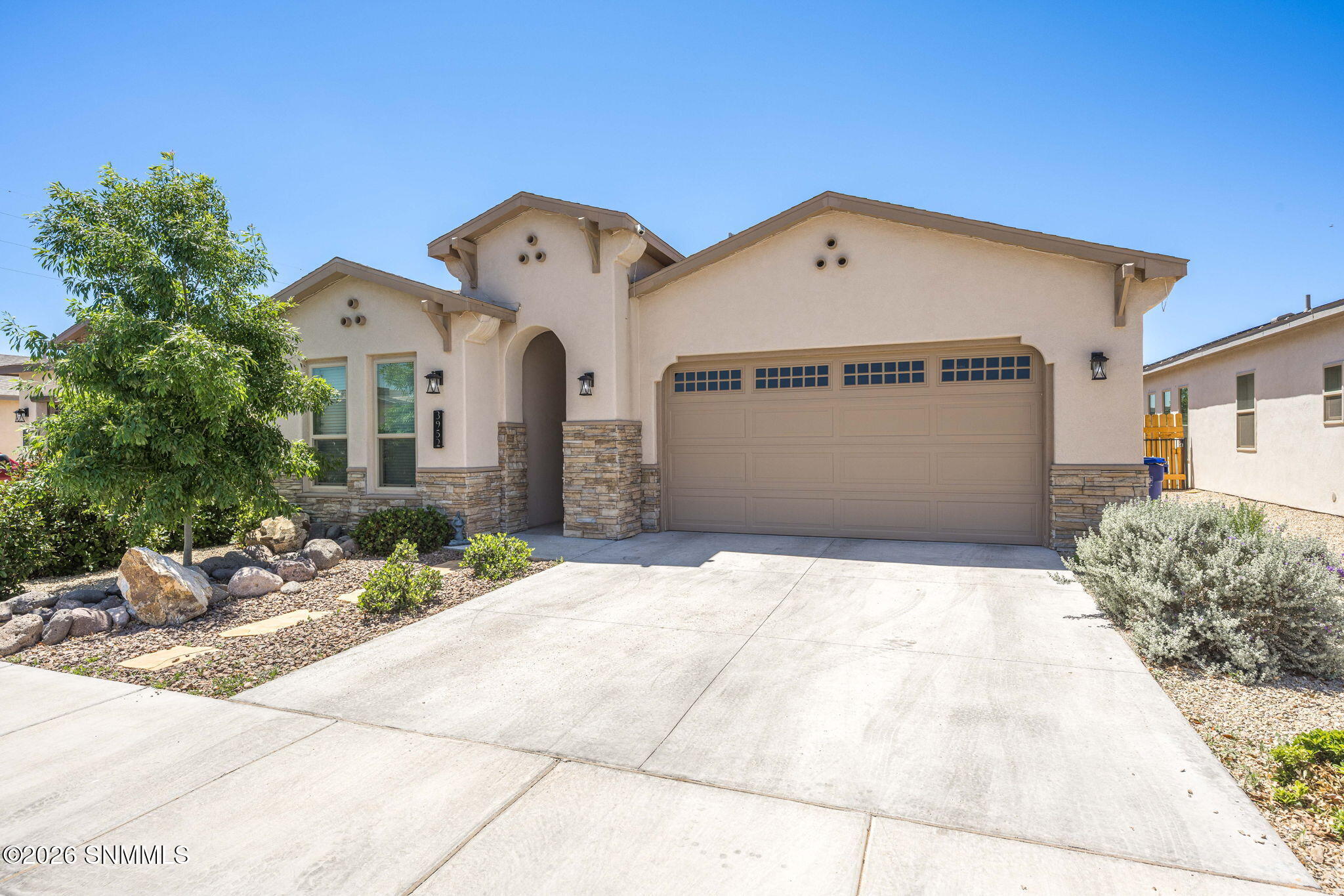 2-web-or-mls-Snappin Homes (SantaAlexand