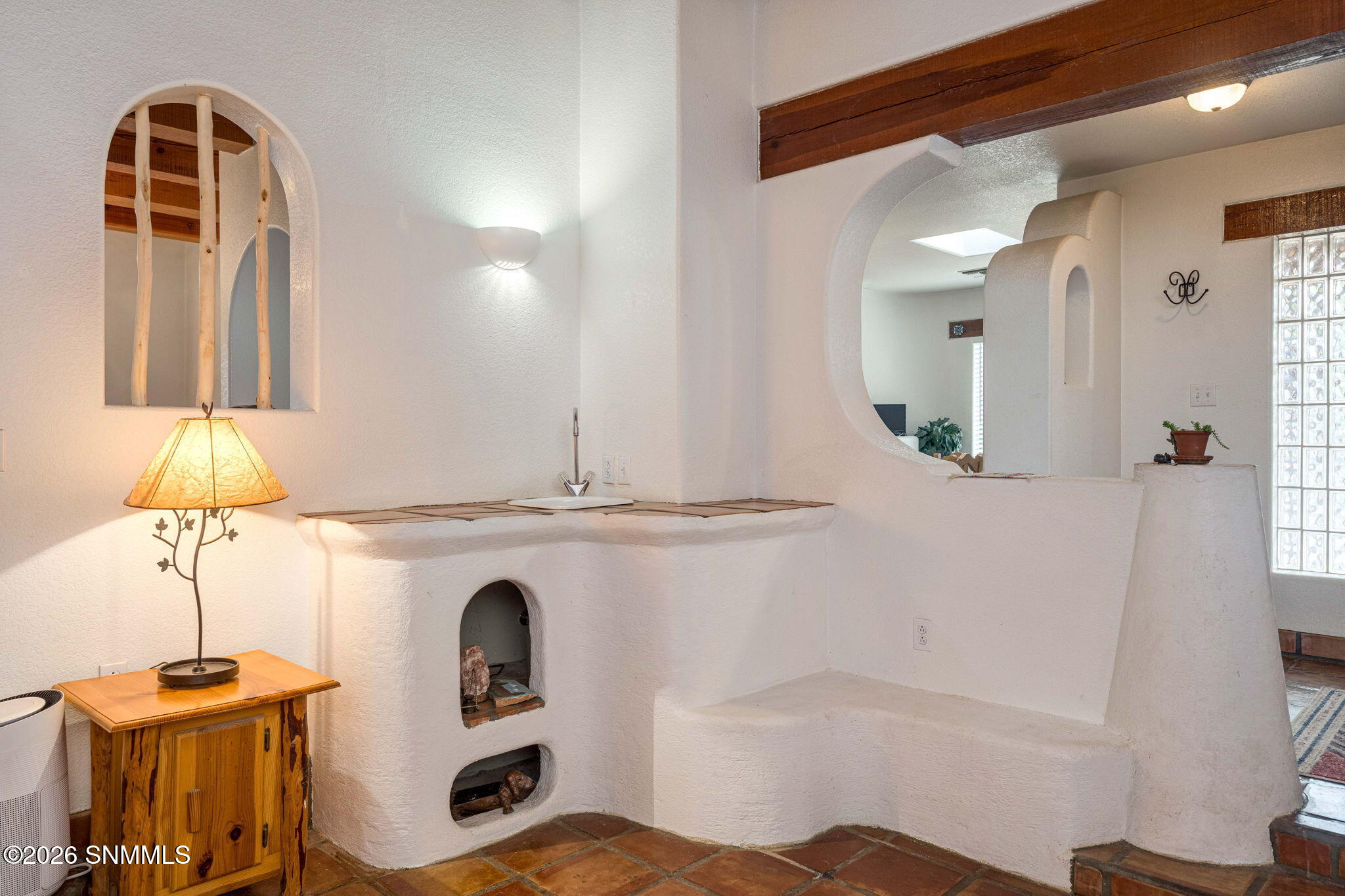 14-web-or-mls-Snappin Homes (Ironshoe945