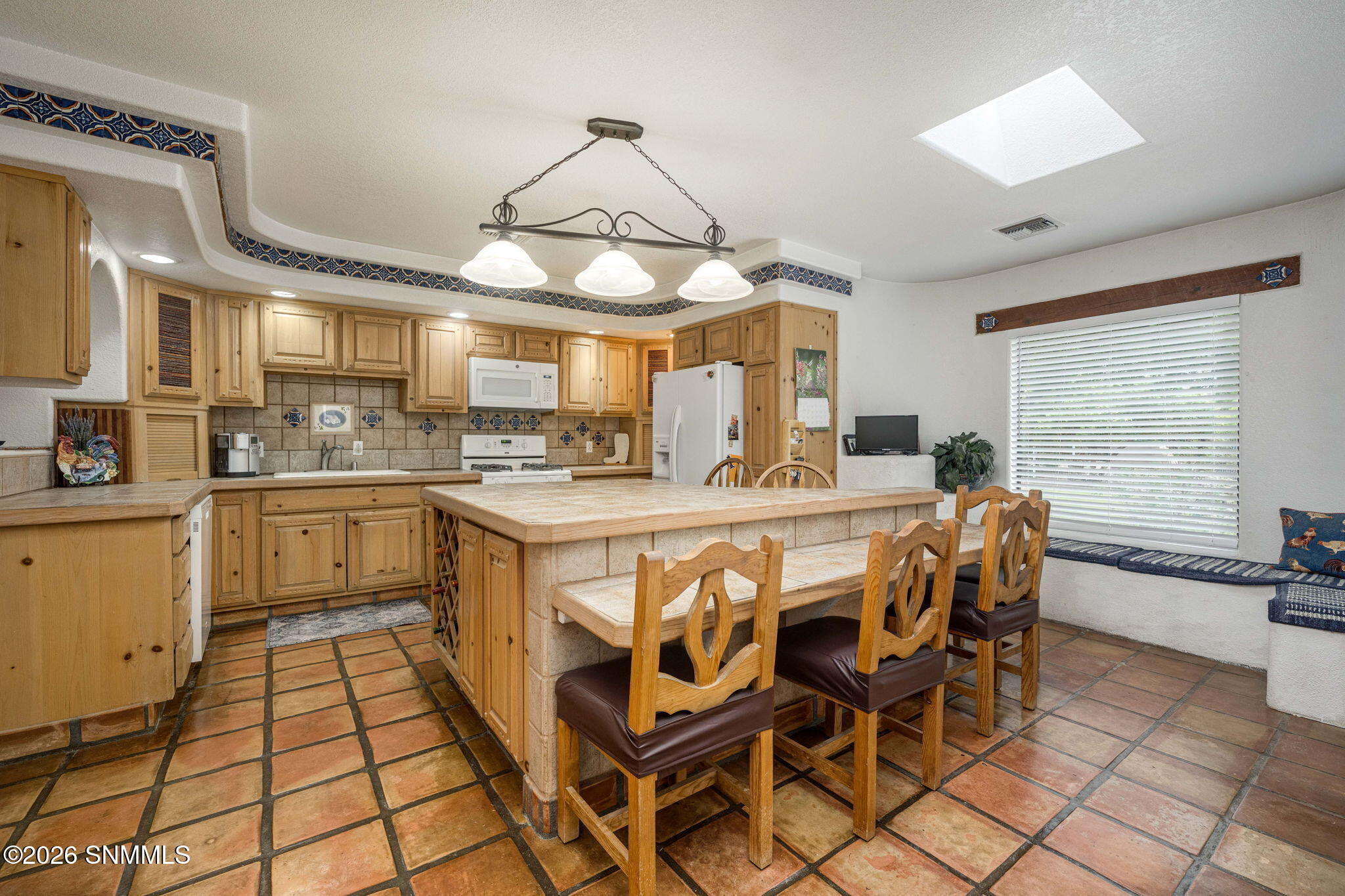 16-web-or-mls-Snappin Homes (Ironshoe945