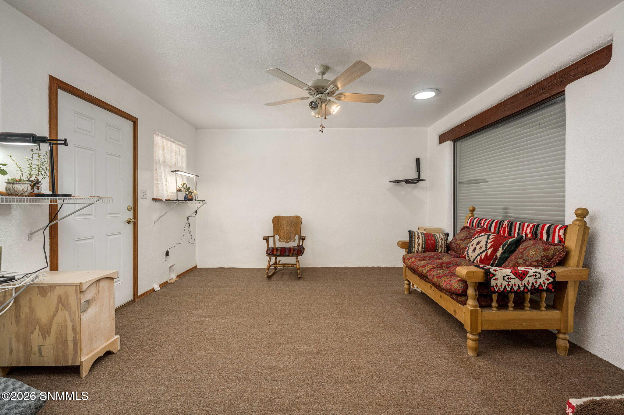 33-web-or-mls-Snappin Homes (Ironshoe945