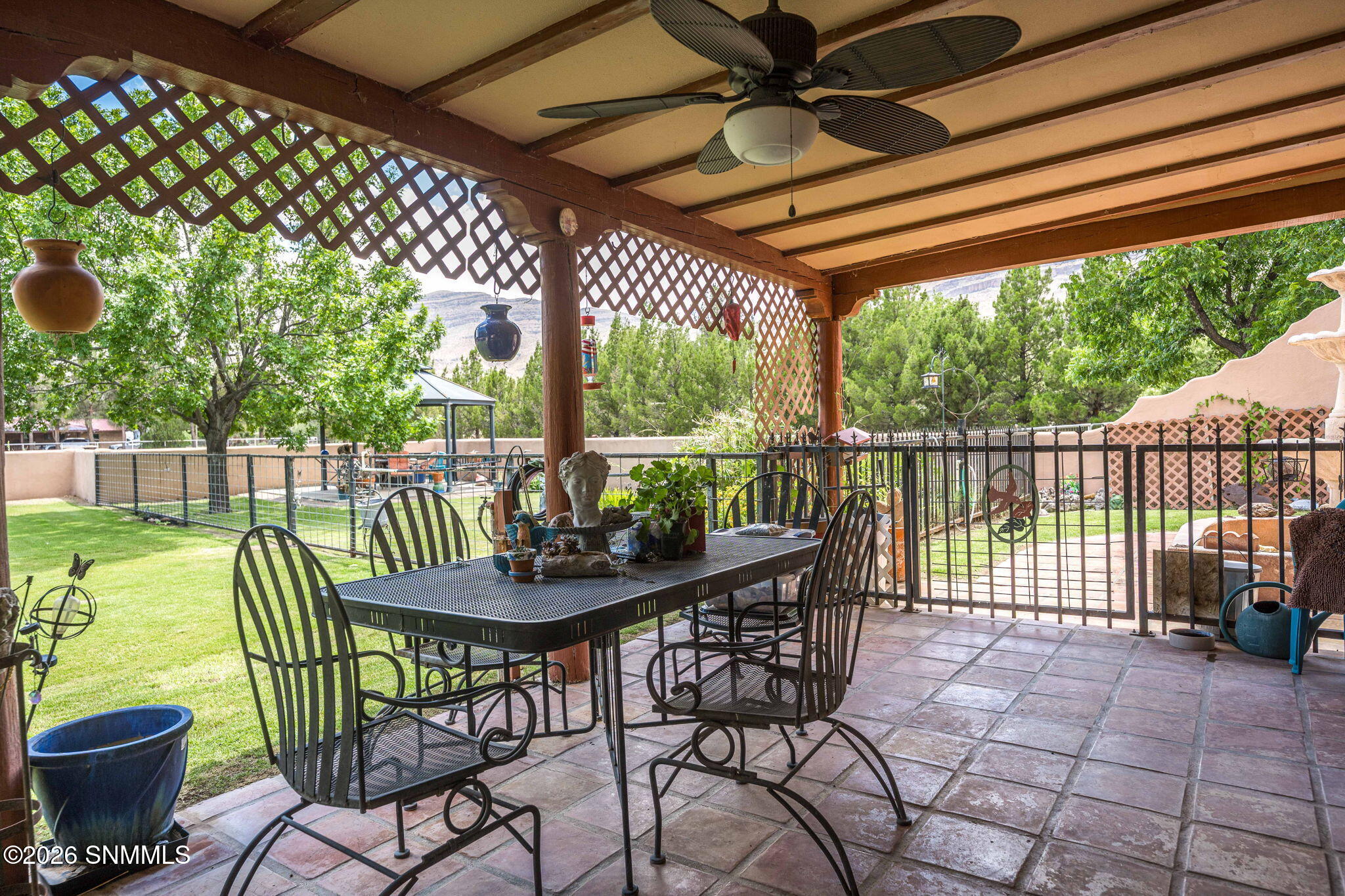 38-web-or-mls-Snappin Homes (Ironshoe945