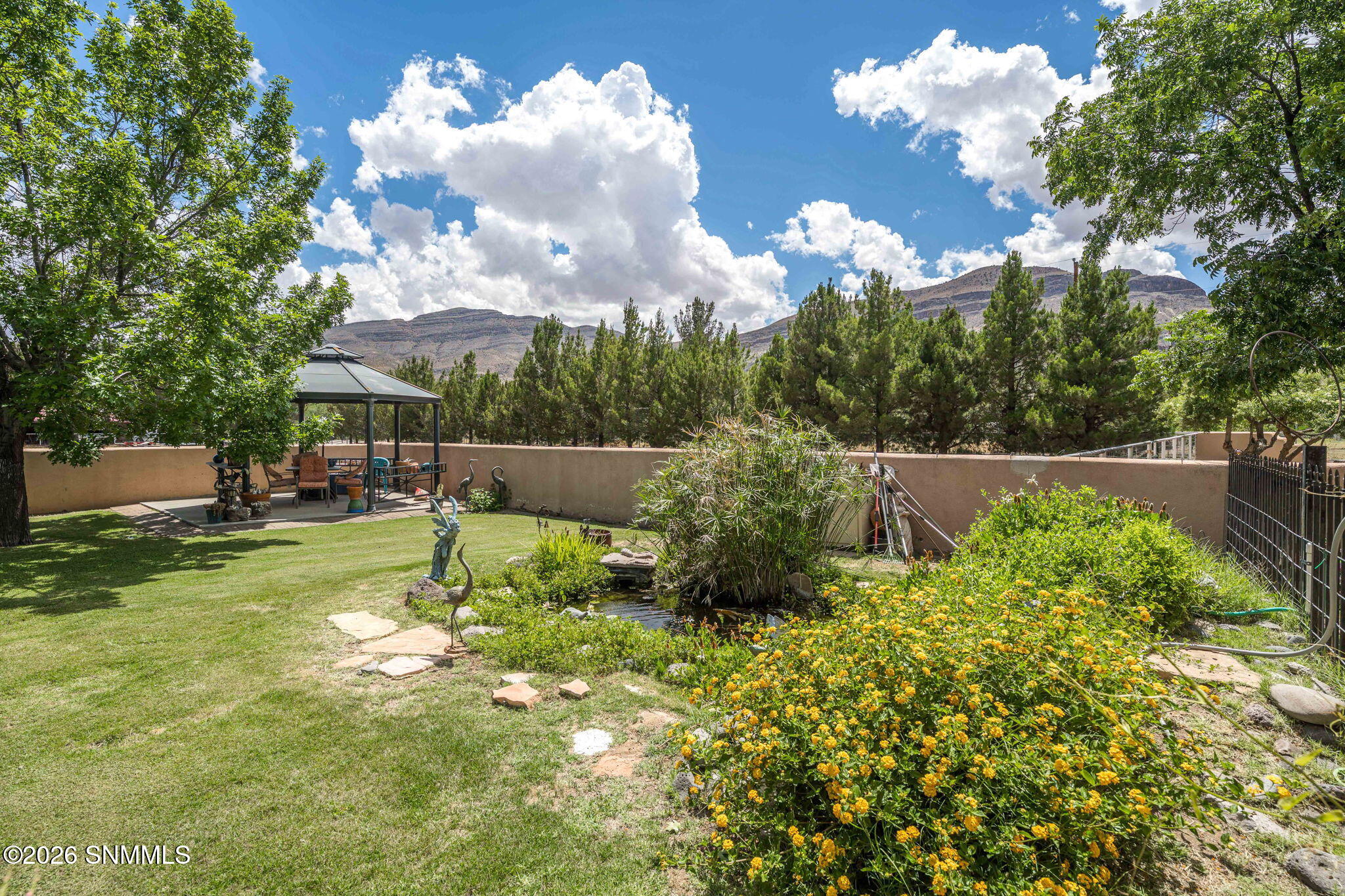 46-web-or-mls-Snappin Homes (Ironshoe945