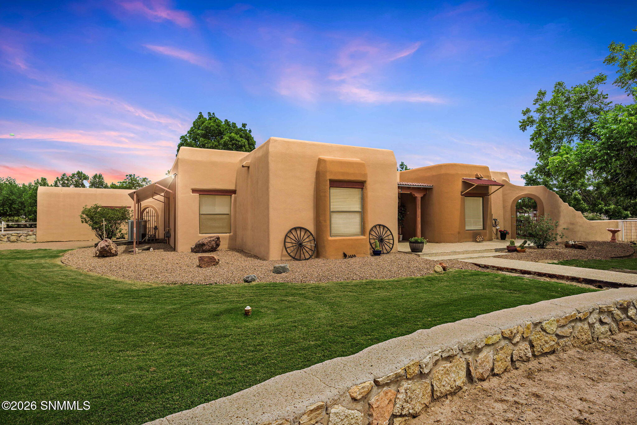 82-web-or-mls-Snappin Homes (Ironshoe945