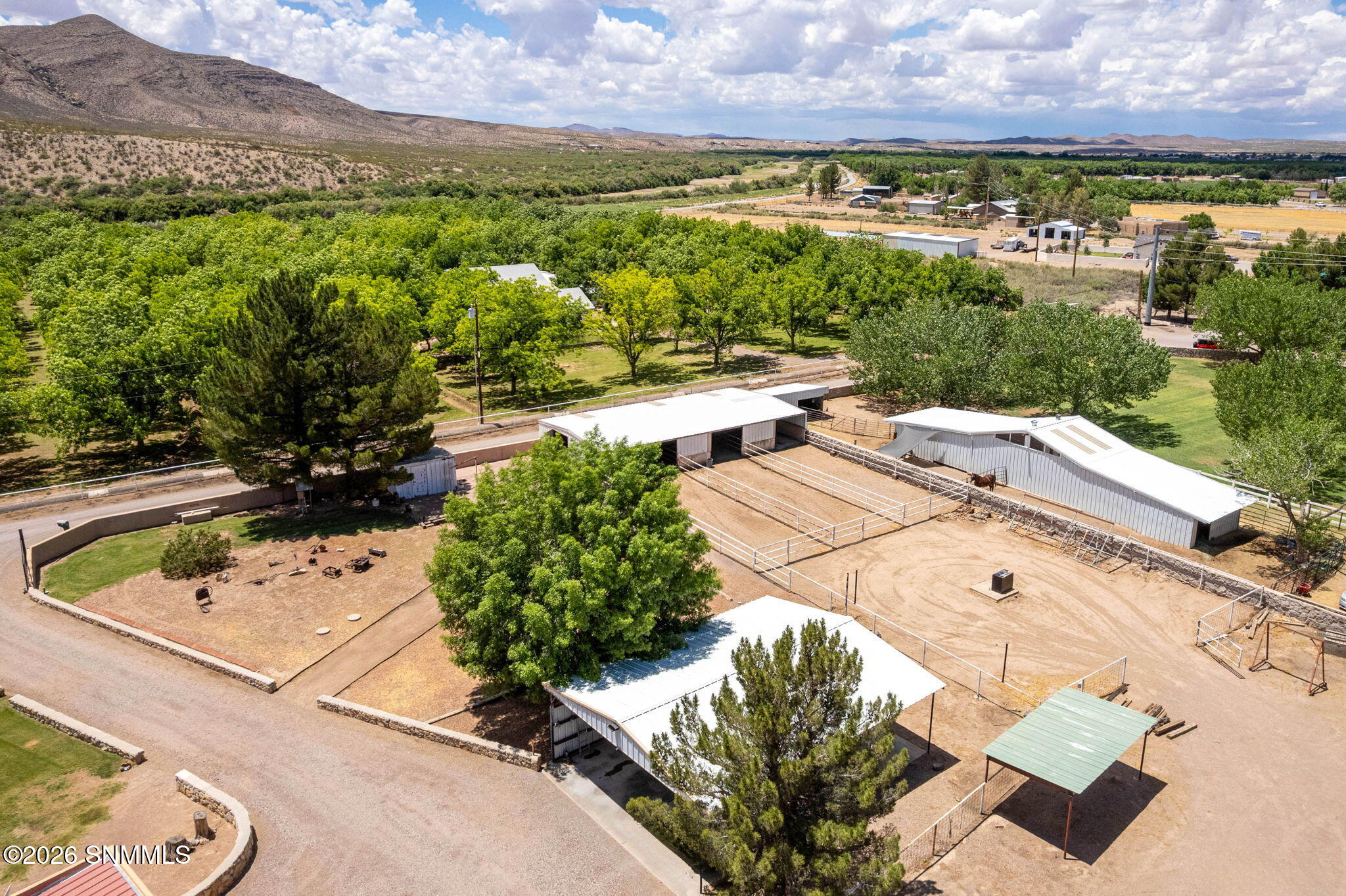 93-web-or-mls-Snappin Homes (Ironshoe945