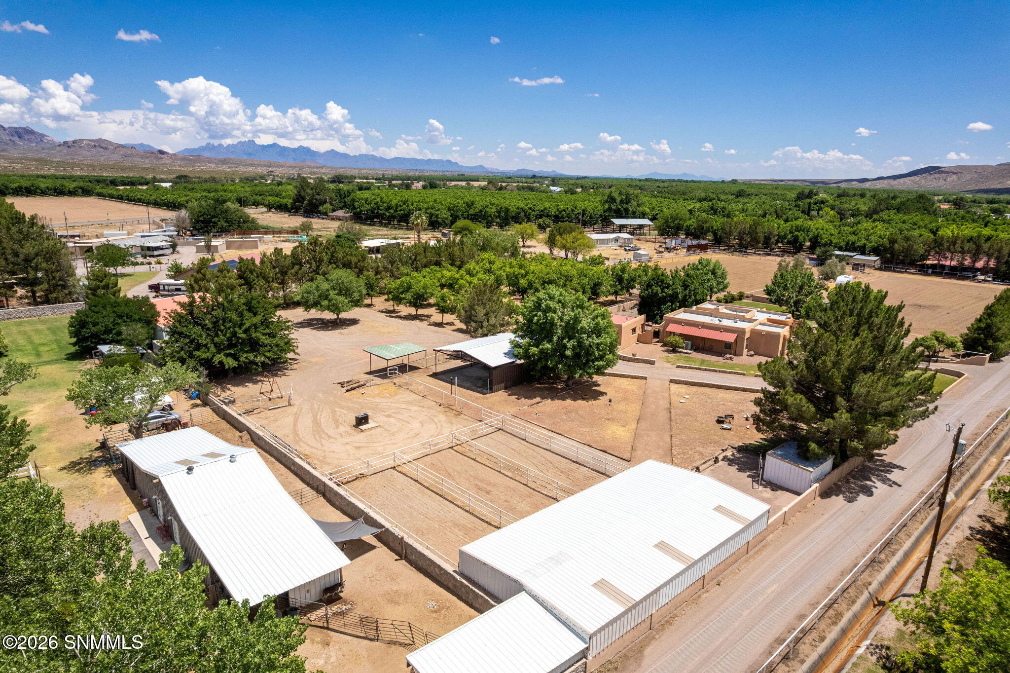 94-web-or-mls-Snappin Homes (Ironshoe945