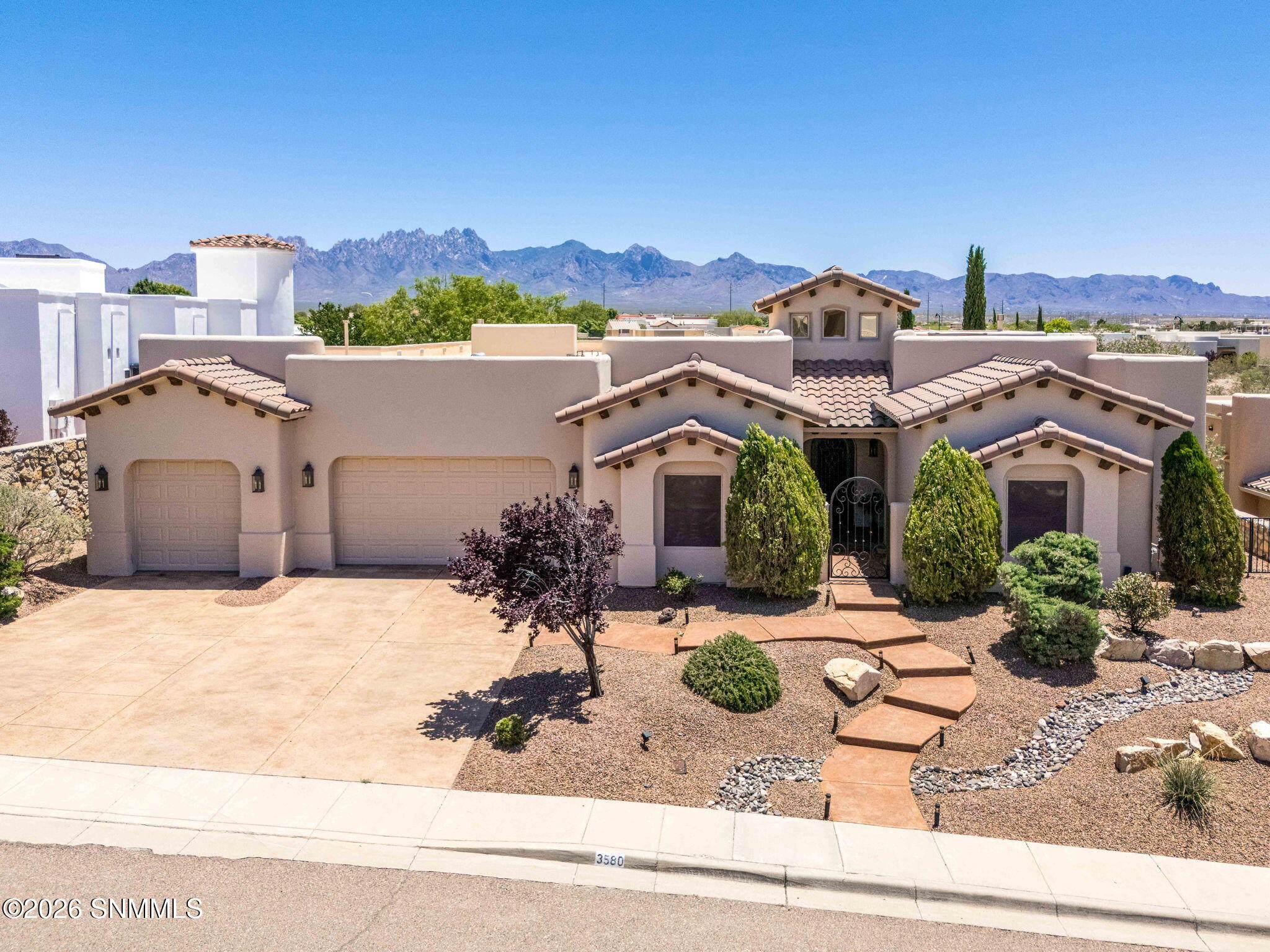 1-web-or-mls-Snappin Homes (SaddleRock35