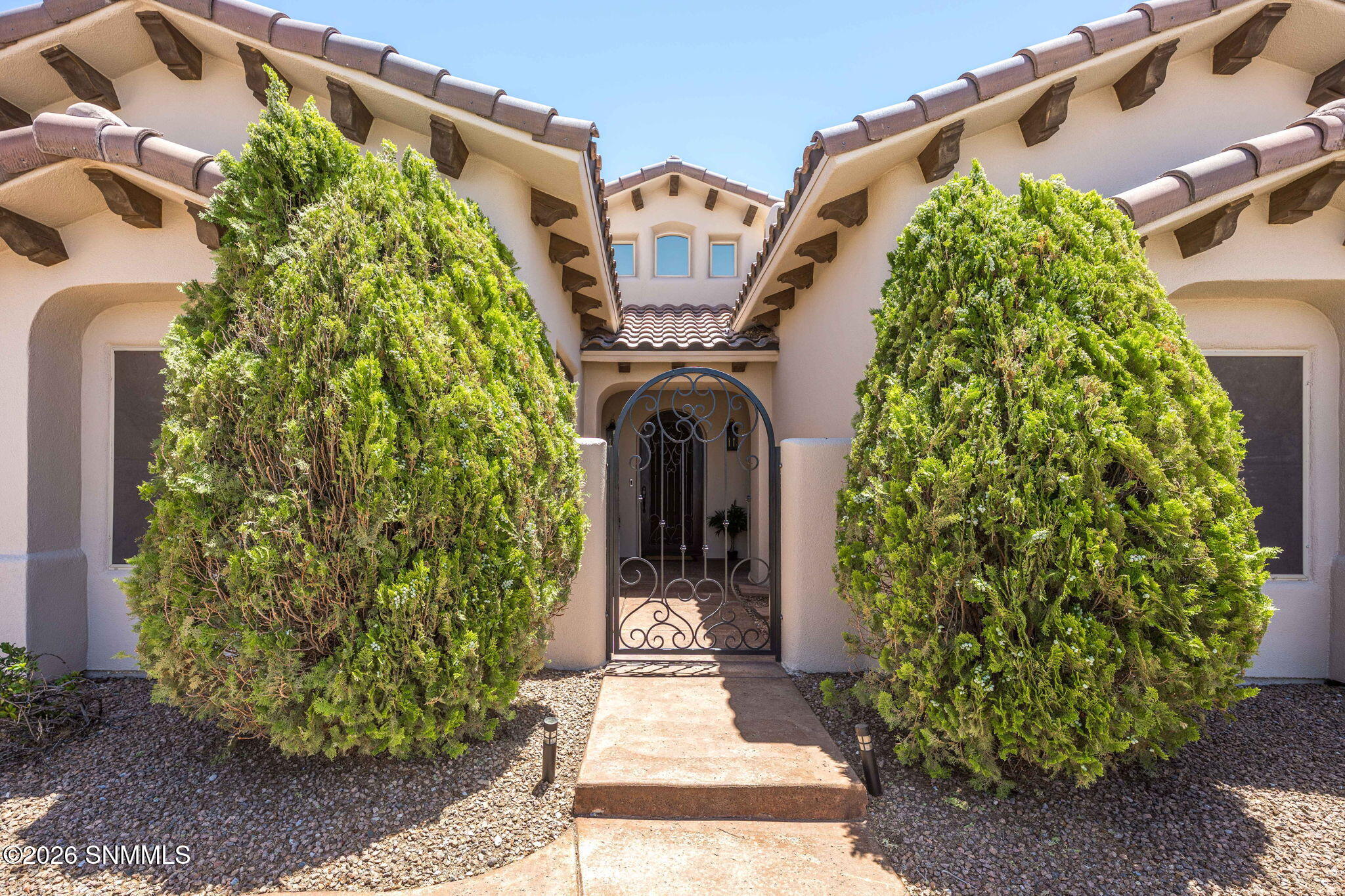 4-web-or-mls-Snappin Homes (SaddleRock35