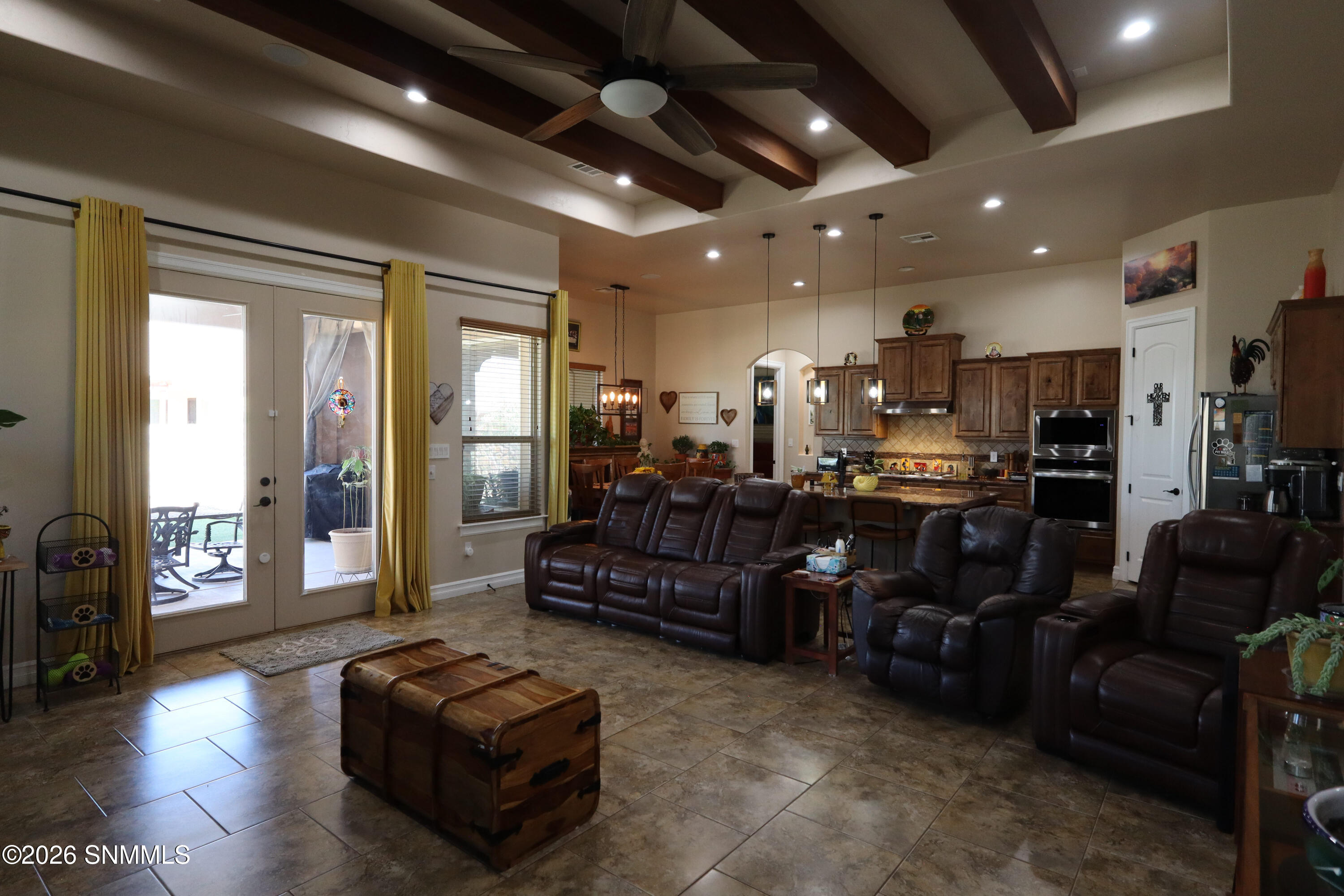 4314 New Living 2