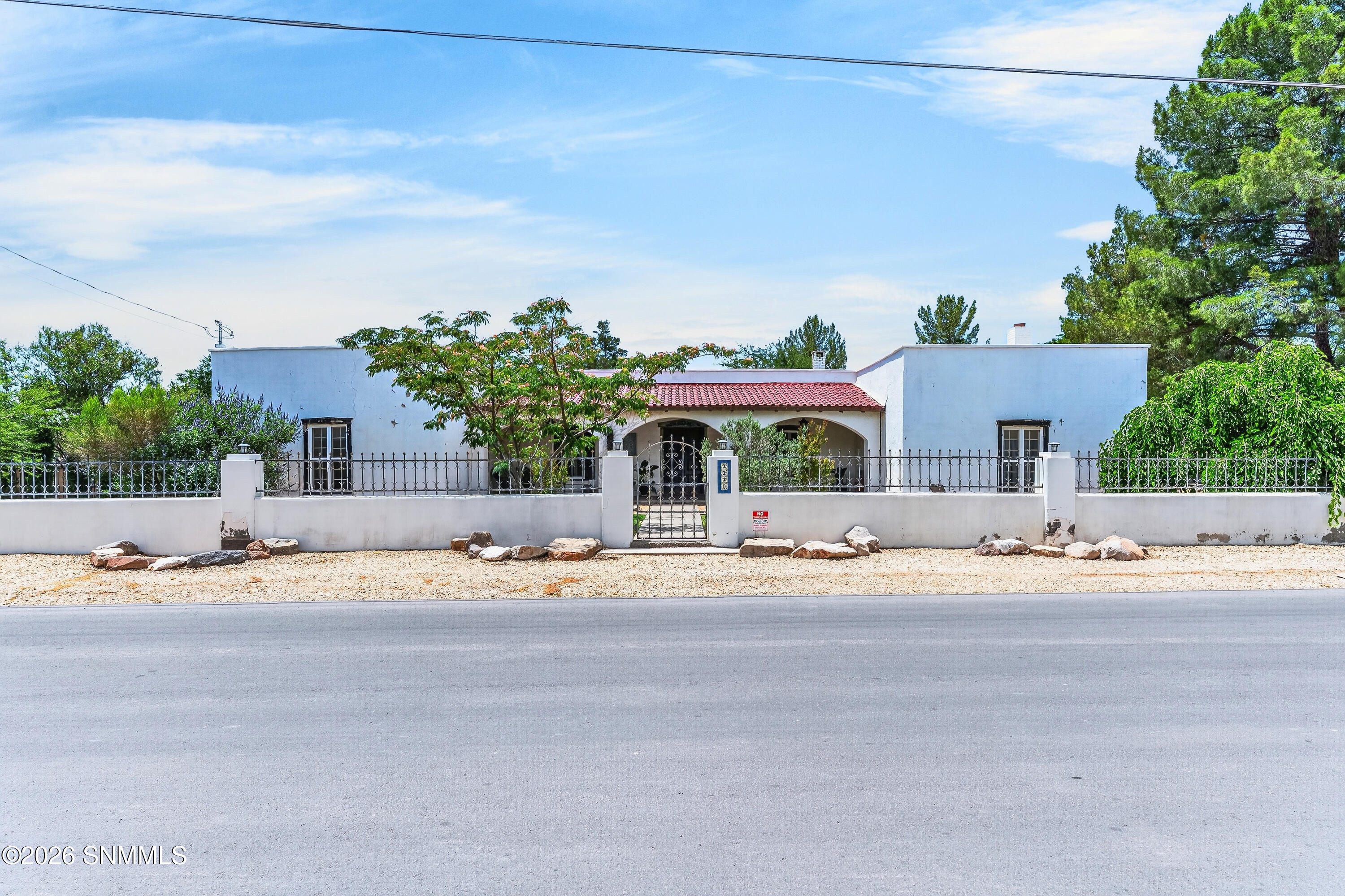 Calle De Picacho Alternate 1
