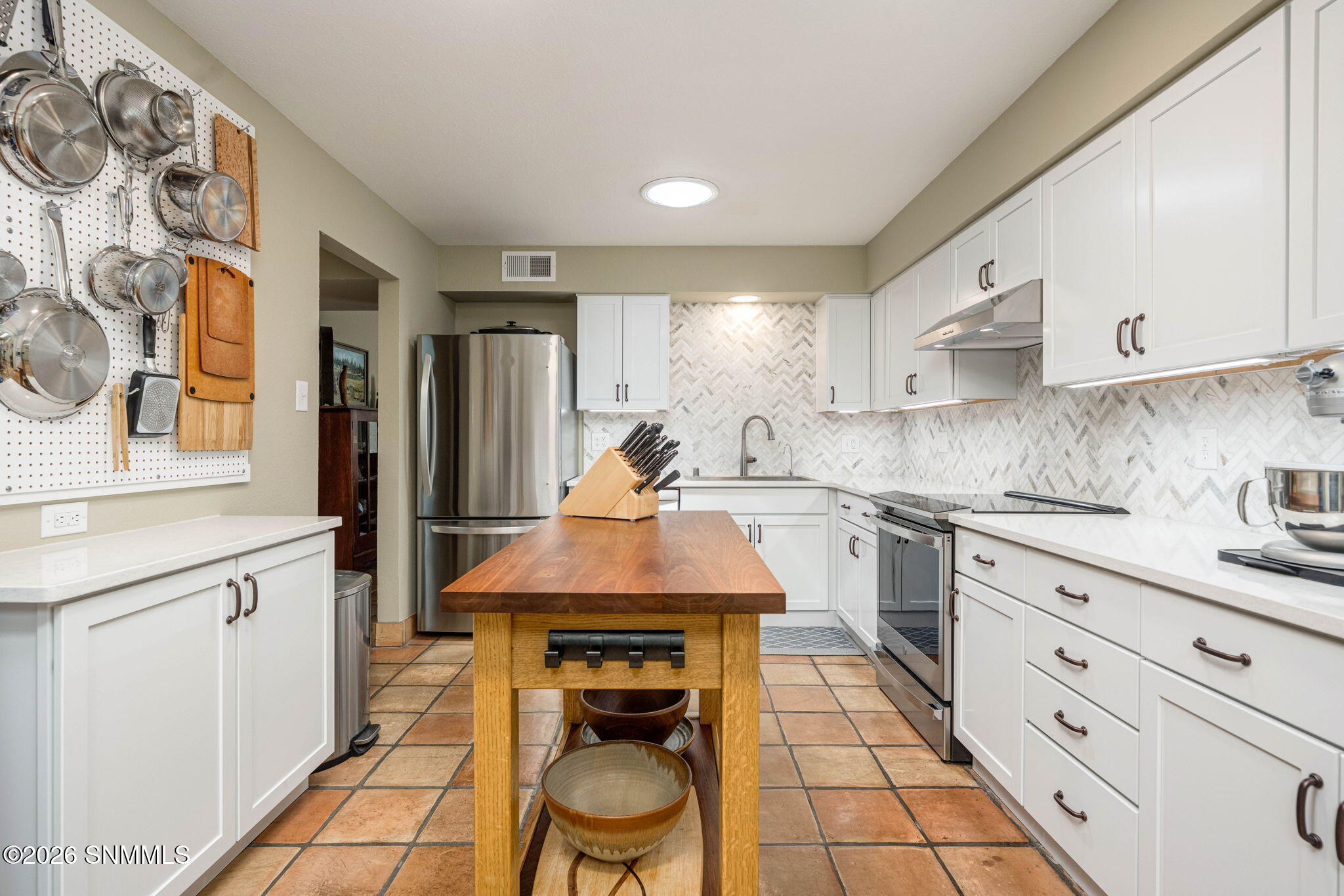 17-web-or-mls-Snappin Homes (Conway905-6