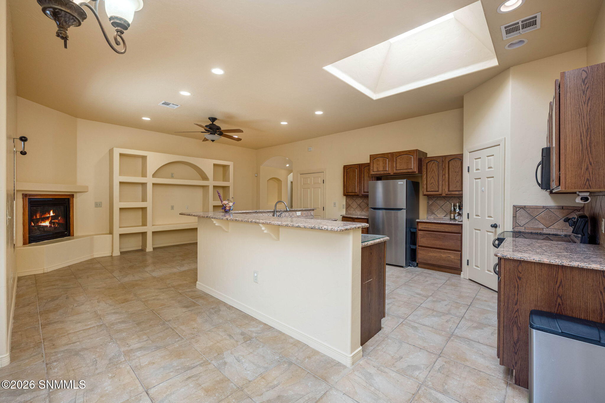 19-web-or-mls-Snappin Homes (Adriatic388