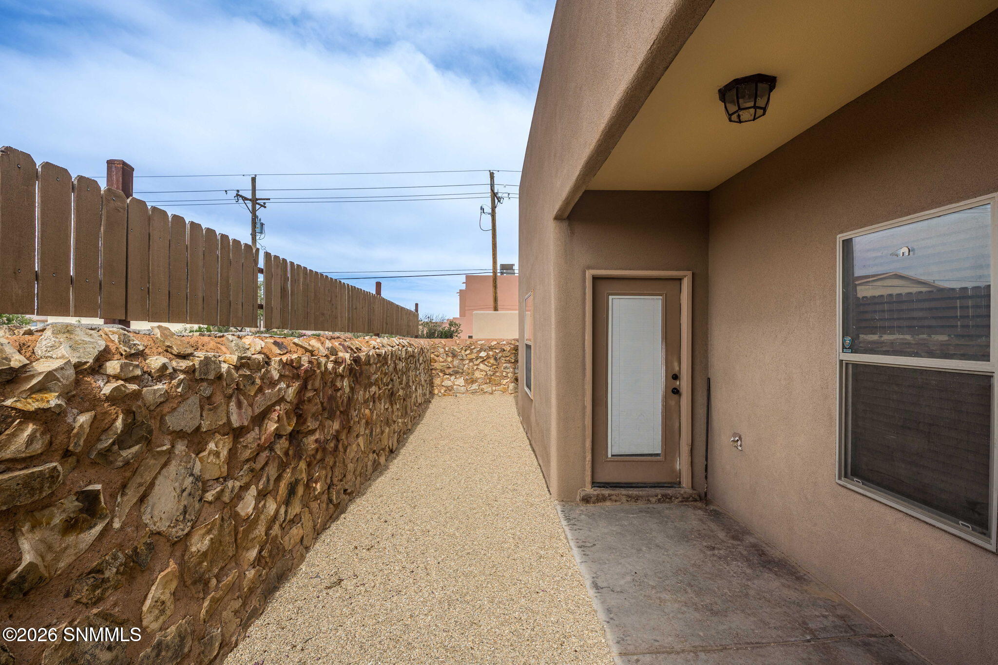 35-web-or-mls-Snappin Homes (Adriatic388