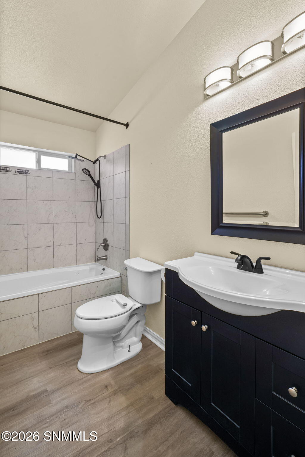 303 Santa Fe Dr-17