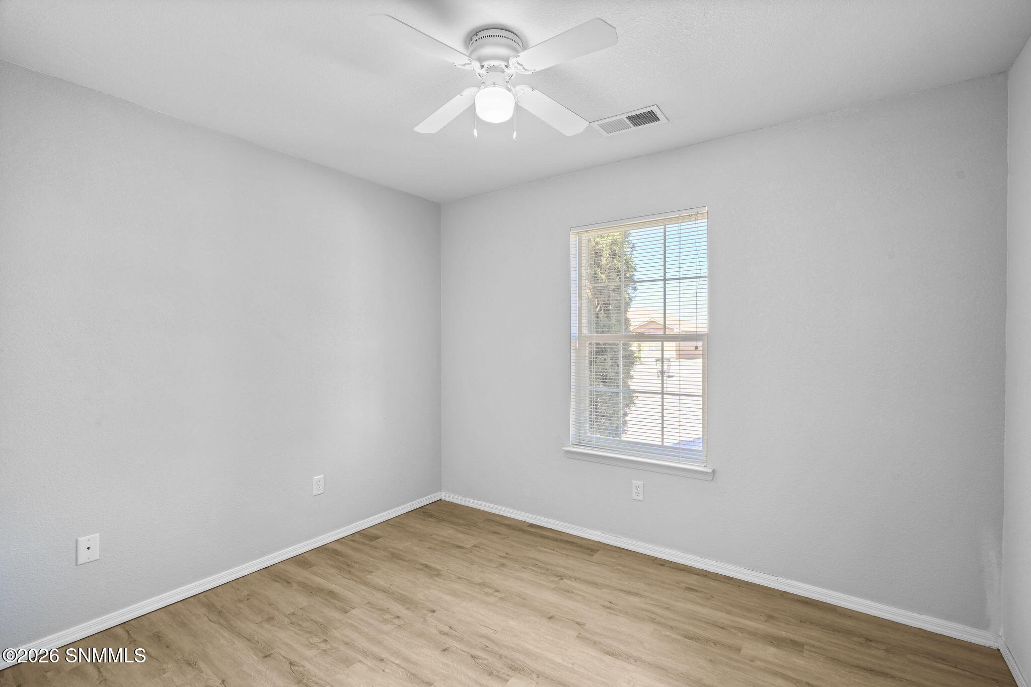 303 Santa Fe Dr-29