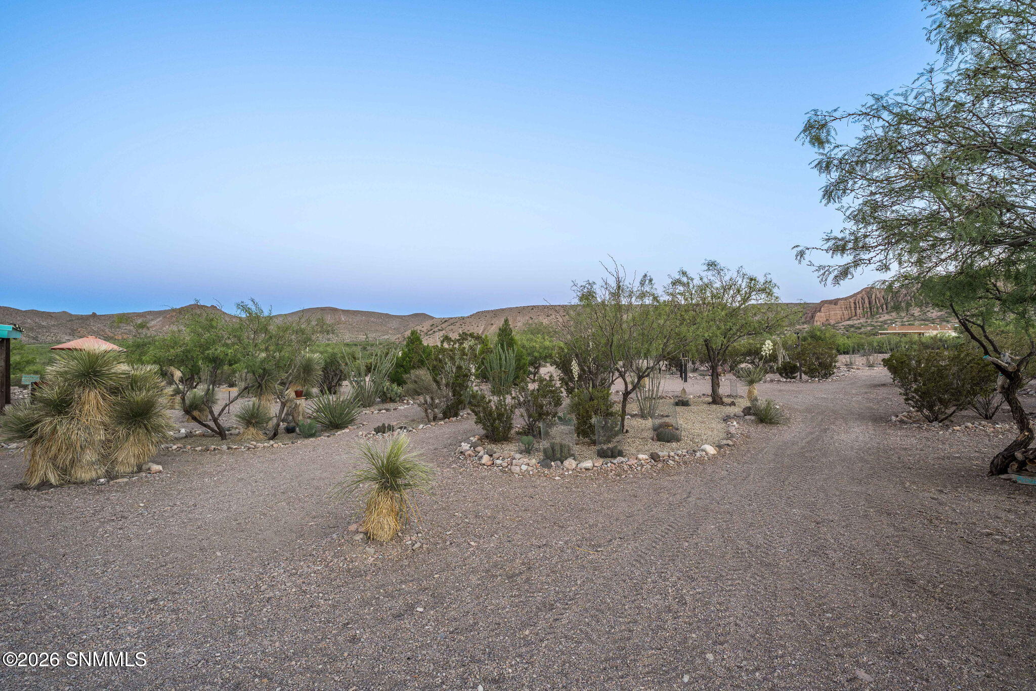 52-web-or-mls-Snappin Homes (Hwy18522205