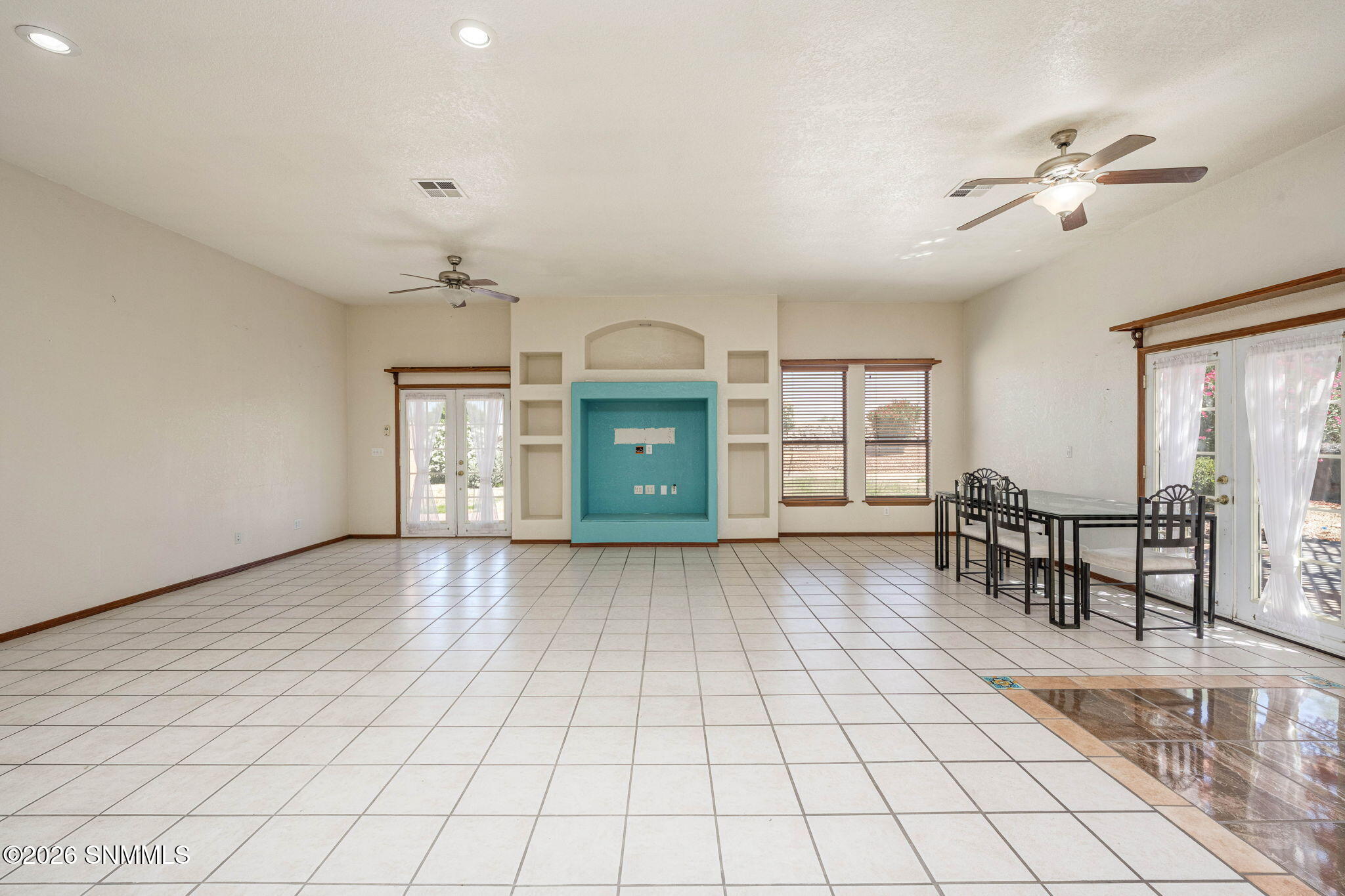12-web-or-mls-Snappin Homes (Lilac4046)-