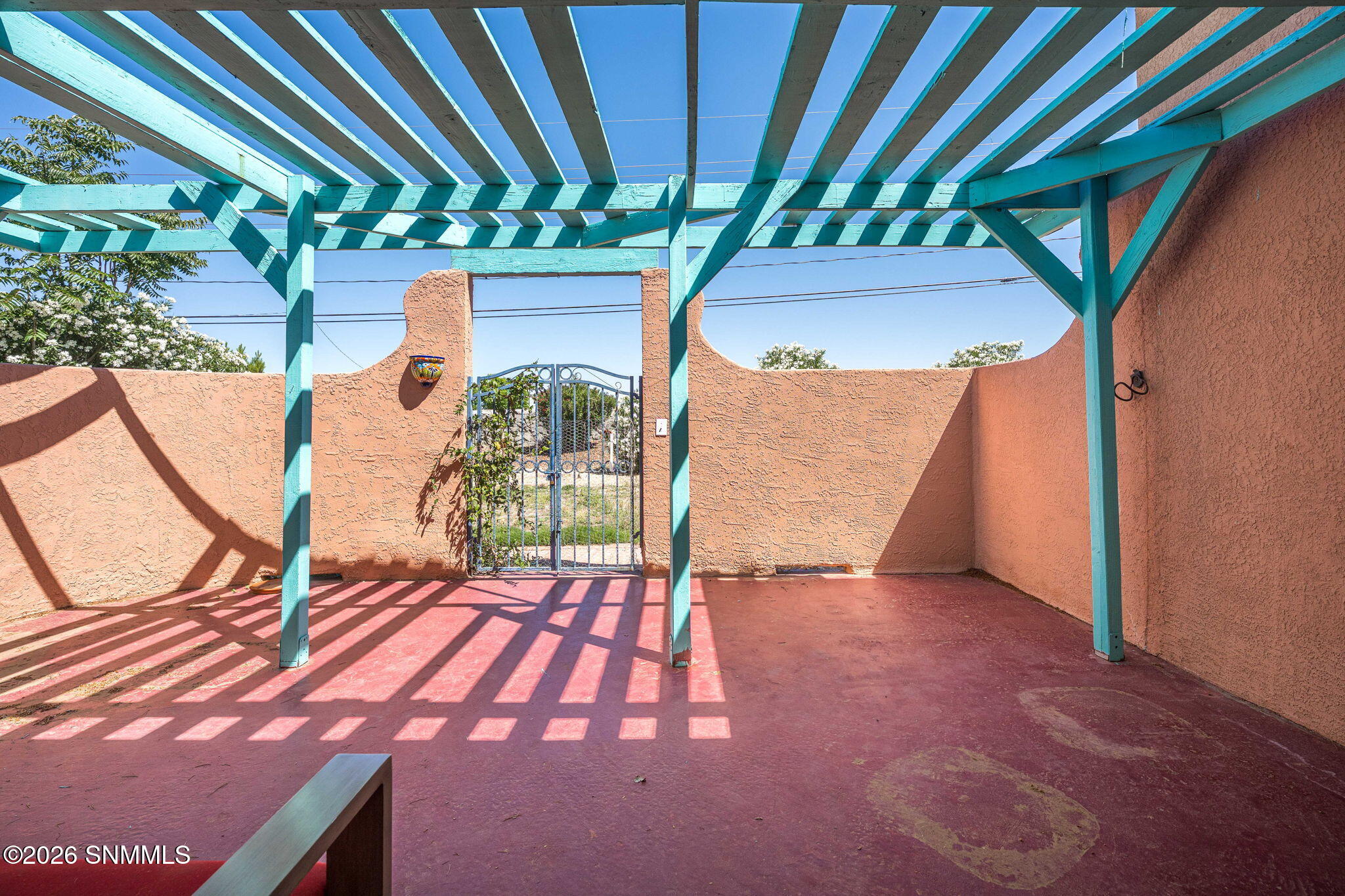 25-web-or-mls-Snappin Homes (Lilac4046)-
