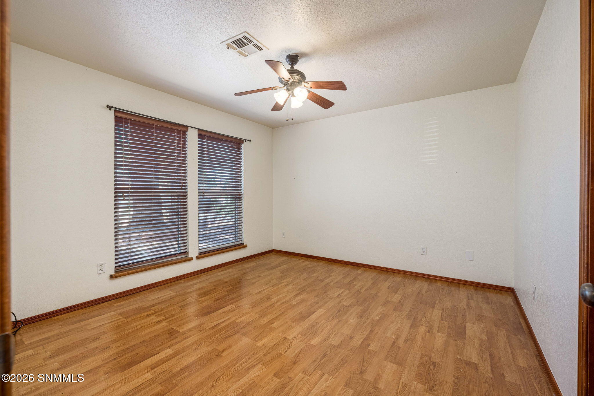 38-web-or-mls-Snappin Homes (Lilac4046)-