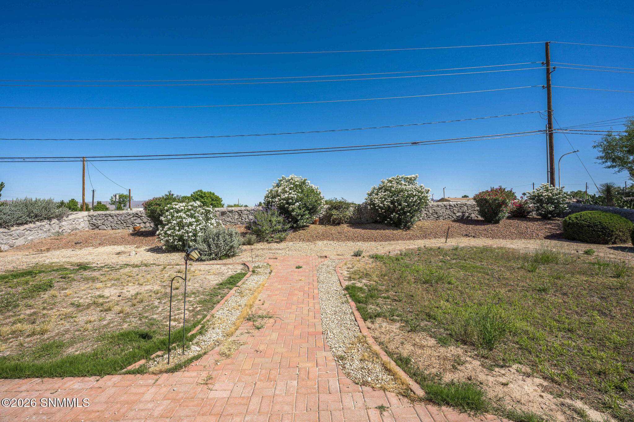 42-web-or-mls-Snappin Homes (Lilac4046)-