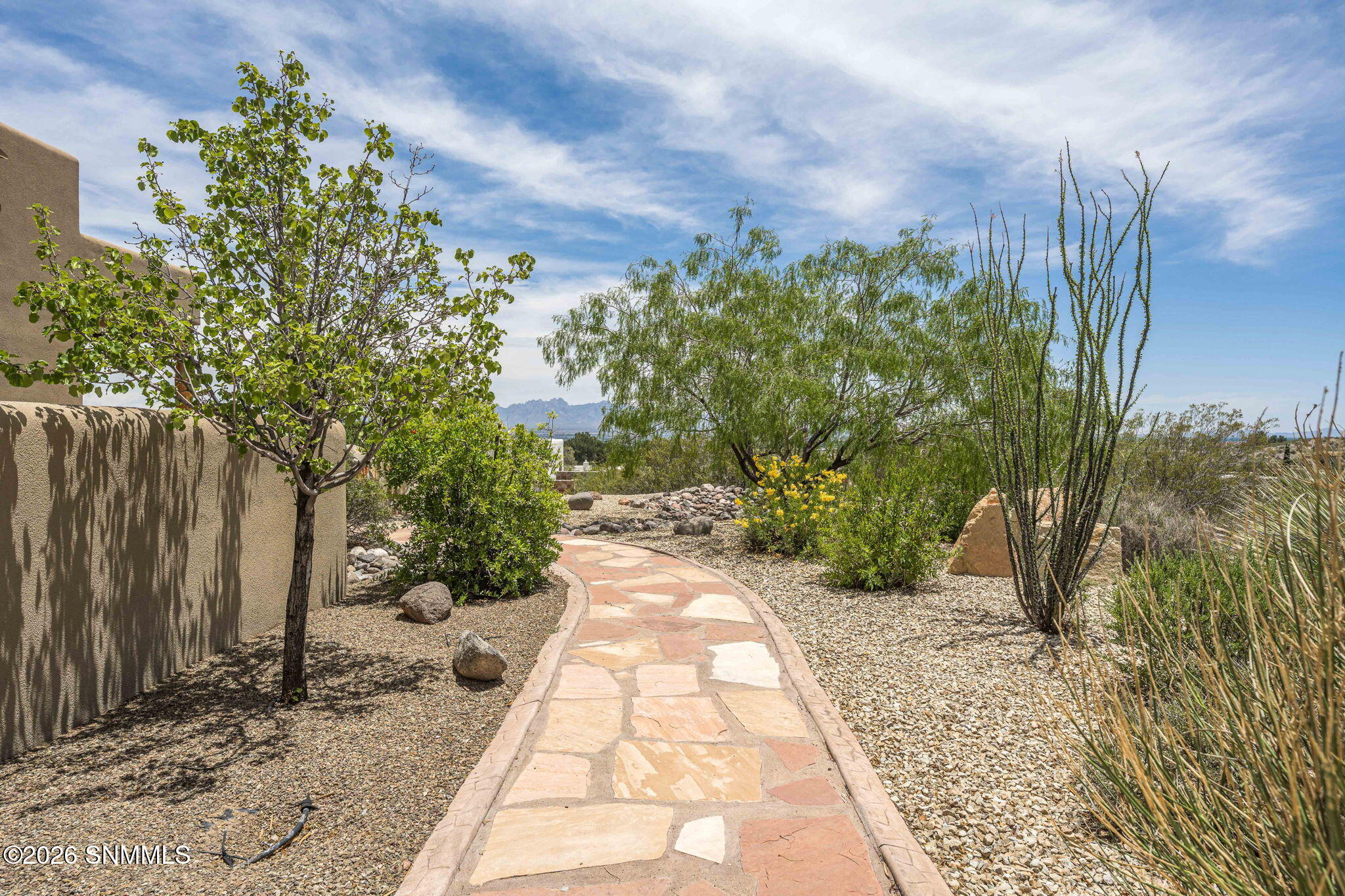 3-web-or-mls-Snappin Homes (Murano8010)-