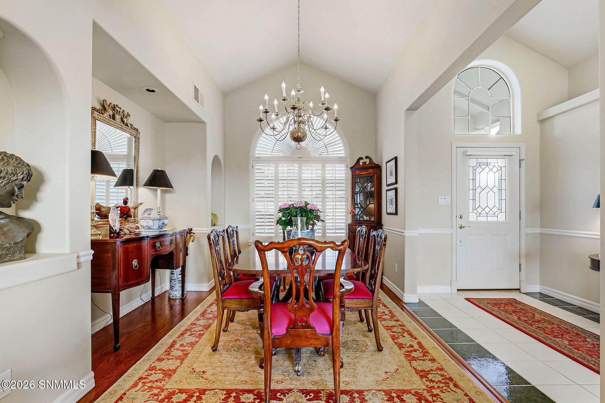 Dining/Entry