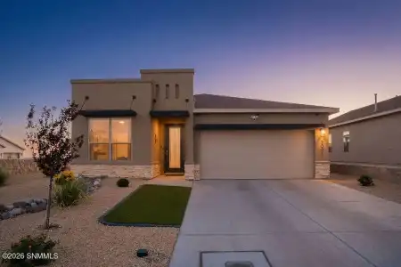 2005 Montosa Street, Las Cruces, New Mexico 88012, 3 Bedrooms Bedrooms, ,2 BathroomsBathrooms,Residential,For Sale,Montosa,2601766