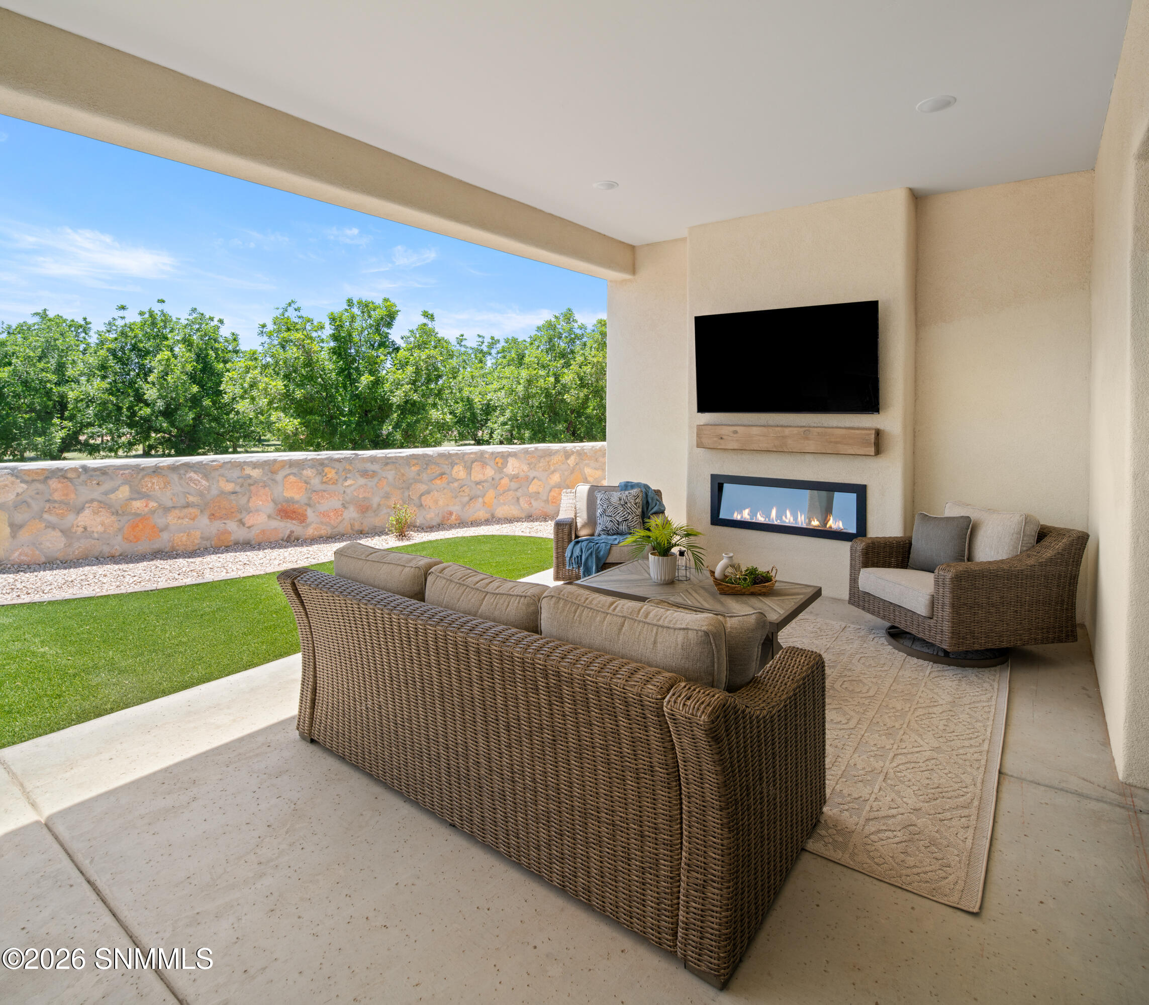 3549-Santa-Catalina-Loop-MLS-Camera-Guy-