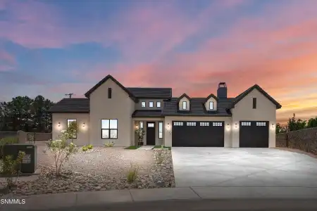 3549 Santa Catalina Loop, Las Cruces, New Mexico 88005, 4 Bedrooms Bedrooms, ,2.5 BathroomsBathrooms,Residential,For Sale,Santa Catalina,2601775