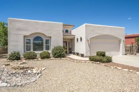 4051 Bella Sierra Drive, Las Cruces, New Mexico 88011, 3 Bedrooms Bedrooms, ,2 BathroomsBathrooms,Residential,For Sale,Bella Sierra,2601777