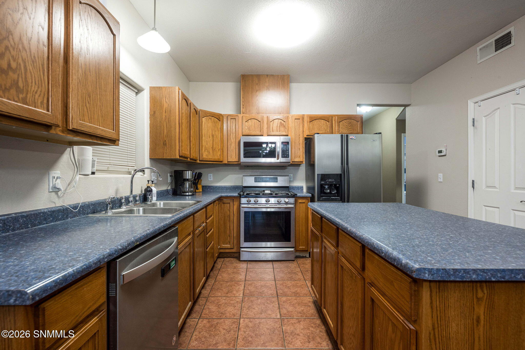 9-web-or-mls-Snappin Homes (Ancho2881)-9