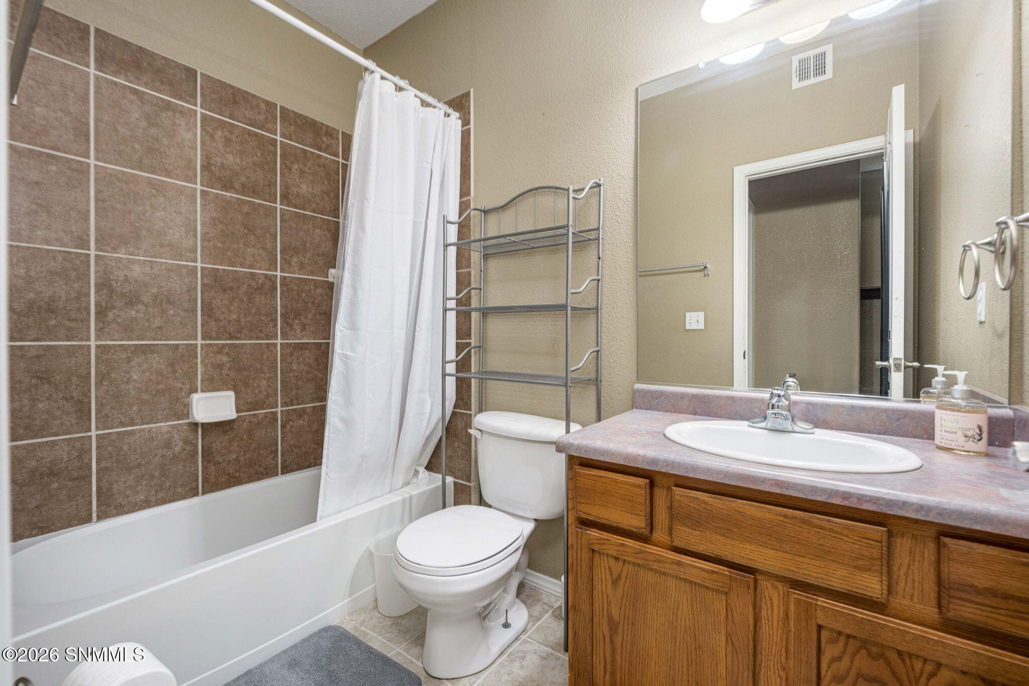 32-web-or-mls-Snappin Homes (Ancho2881)-