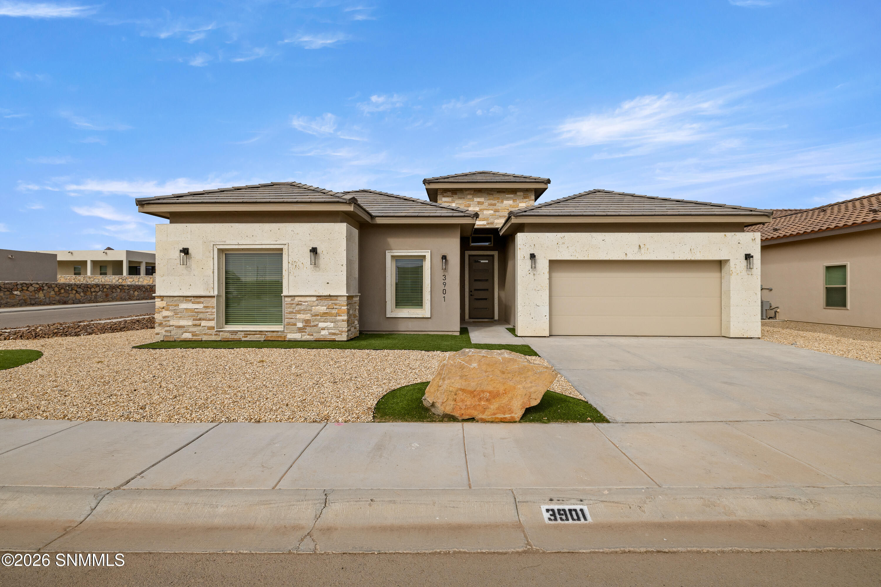 3901-Heartland-Loop-MLS-Camera-Guy-1