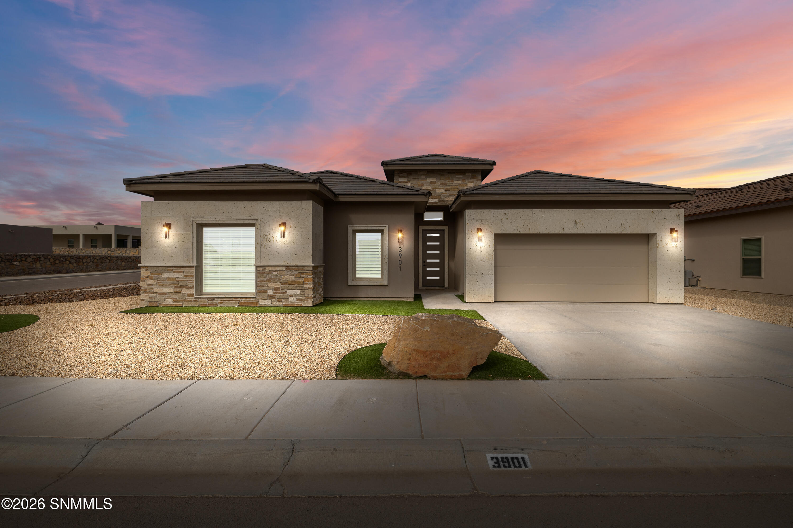 3901-Heartland-Loop-MLS-Camera-Guy-2