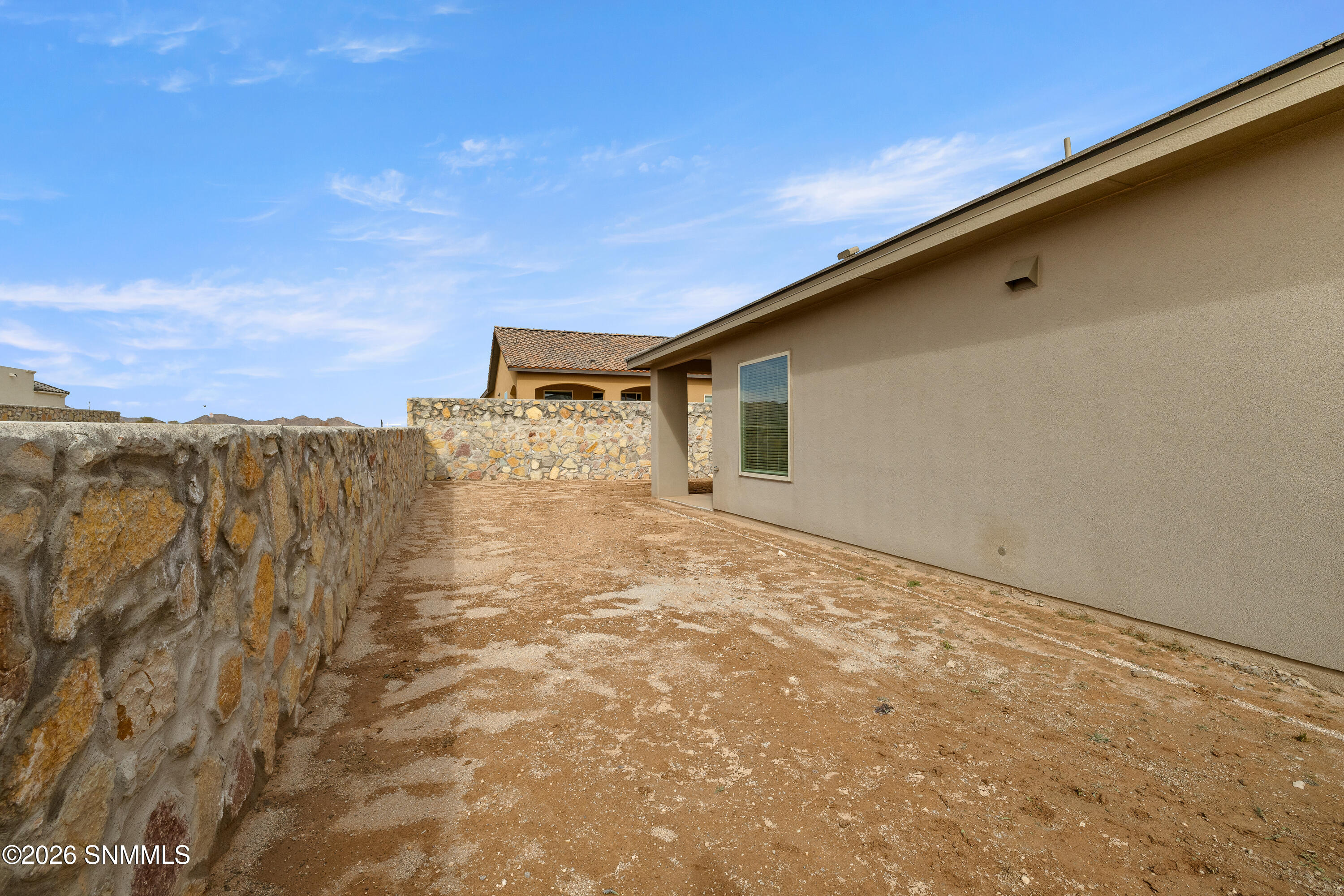 3901-Heartland-Loop-MLS-Camera-Guy-33