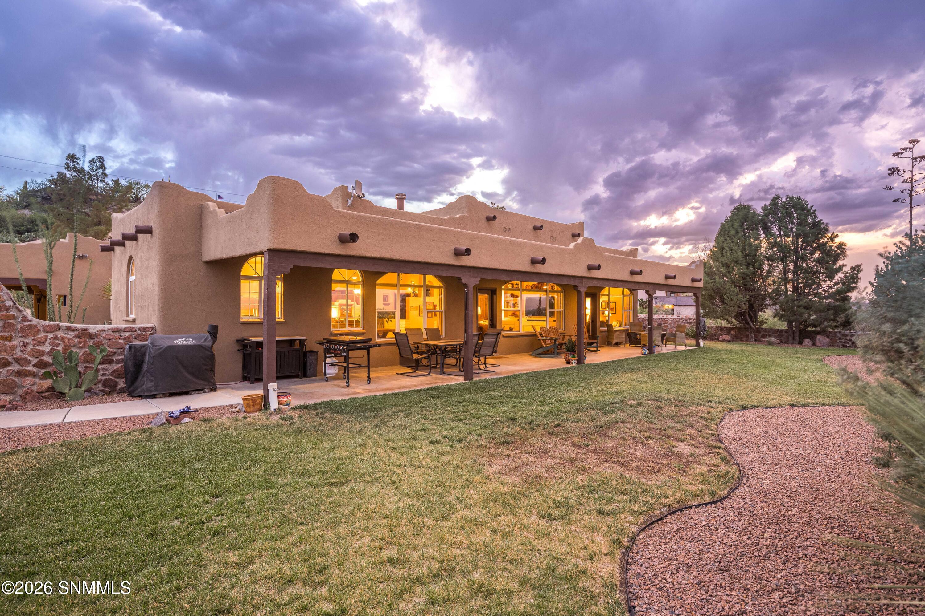 7301 Raasaf Circle - Las Cruces NM
