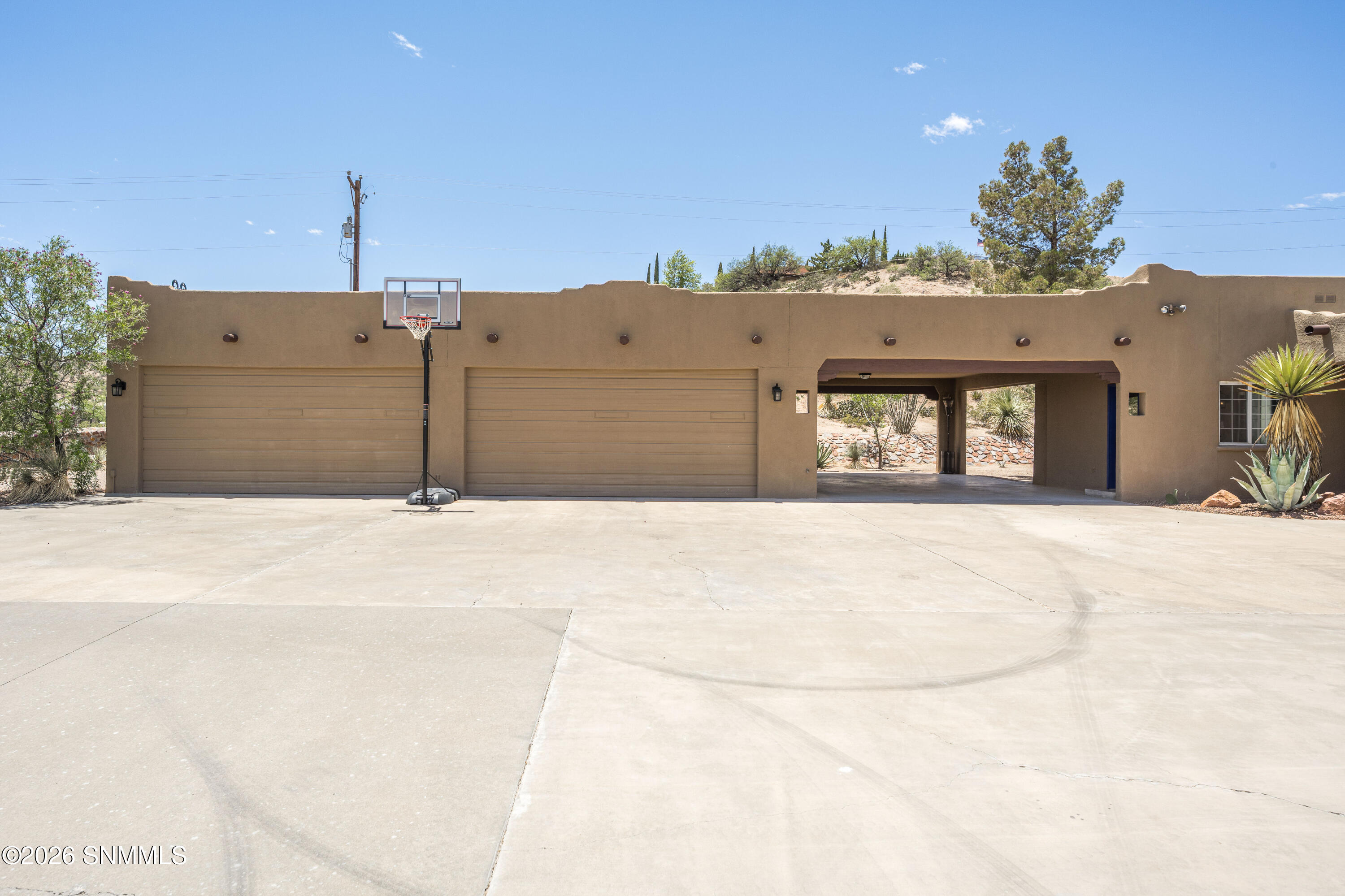 7301 Raasaf Circle - Las Cruces NM