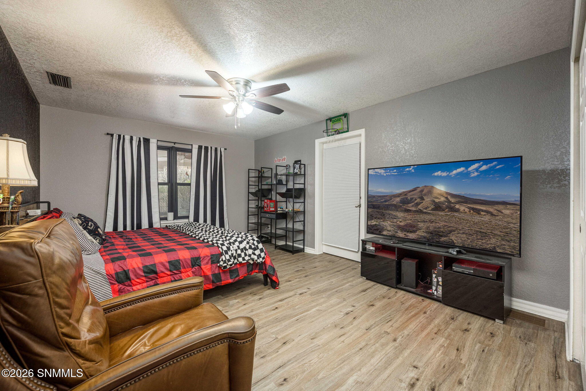 38-web-or-mls-Snappin Homes (VistaDeOro6