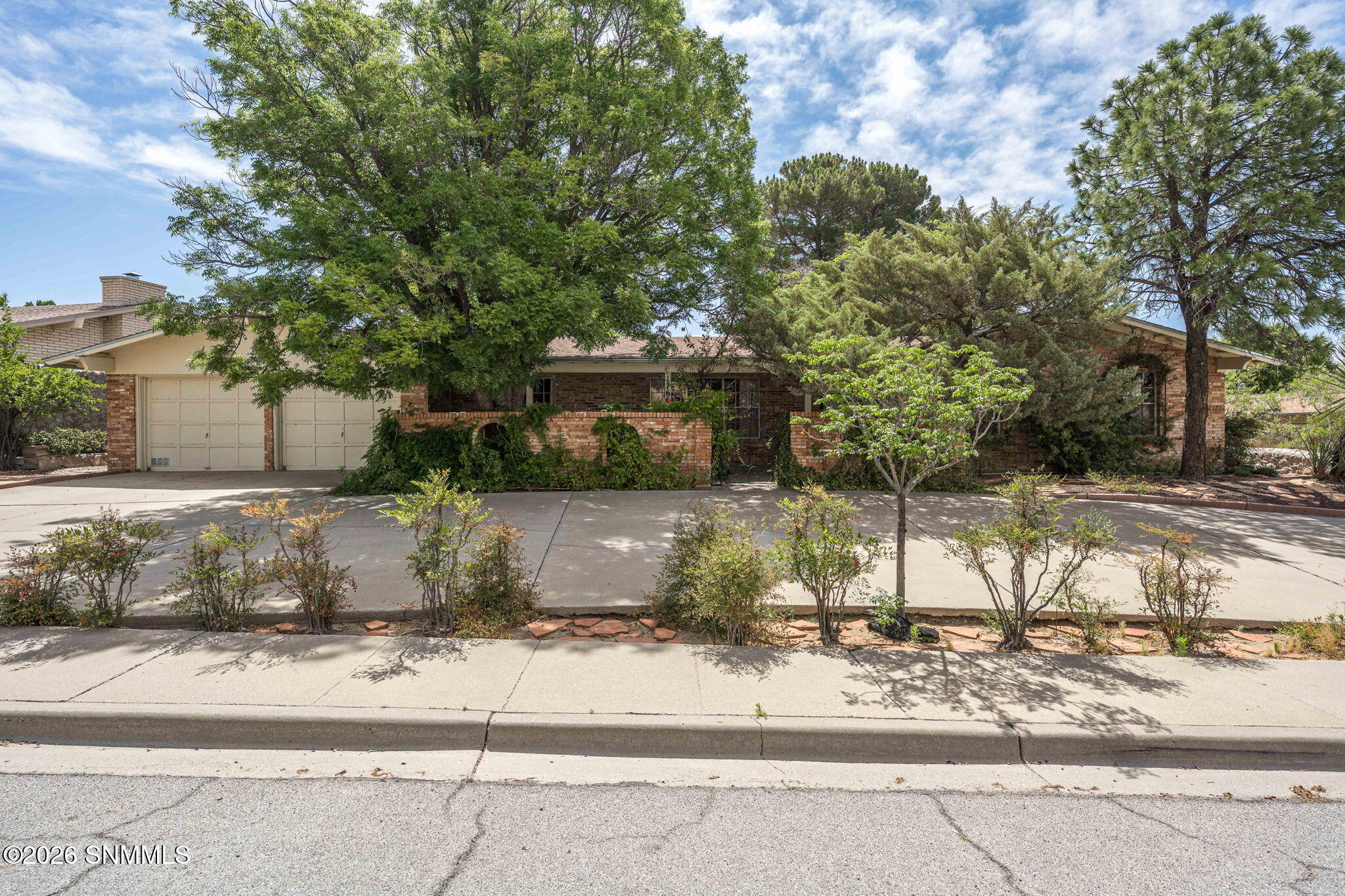 3-web-or-mls-Snappin Homes (ImperialRidg