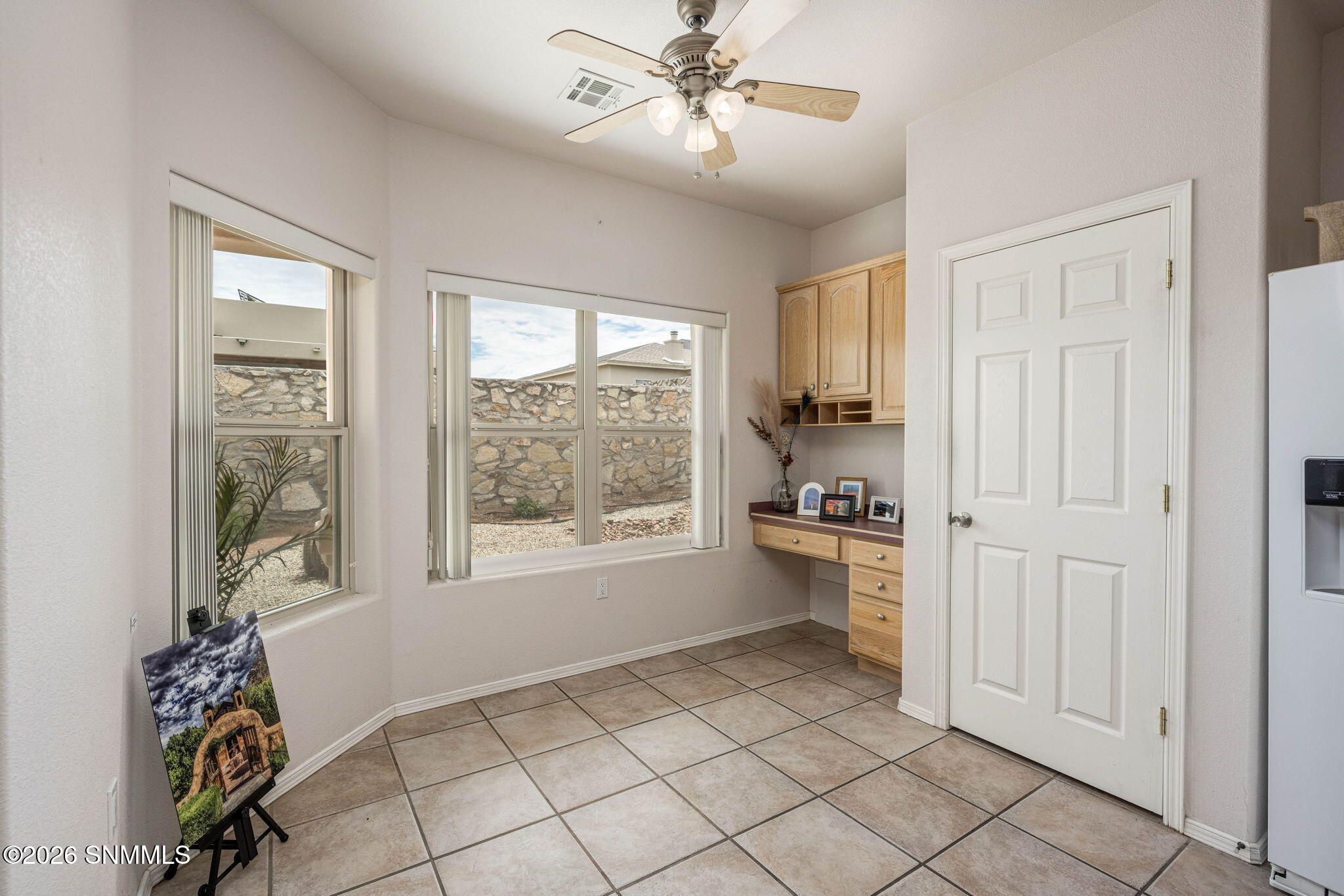 16-web-or-mls-Snappin Homes (Mojave4158)