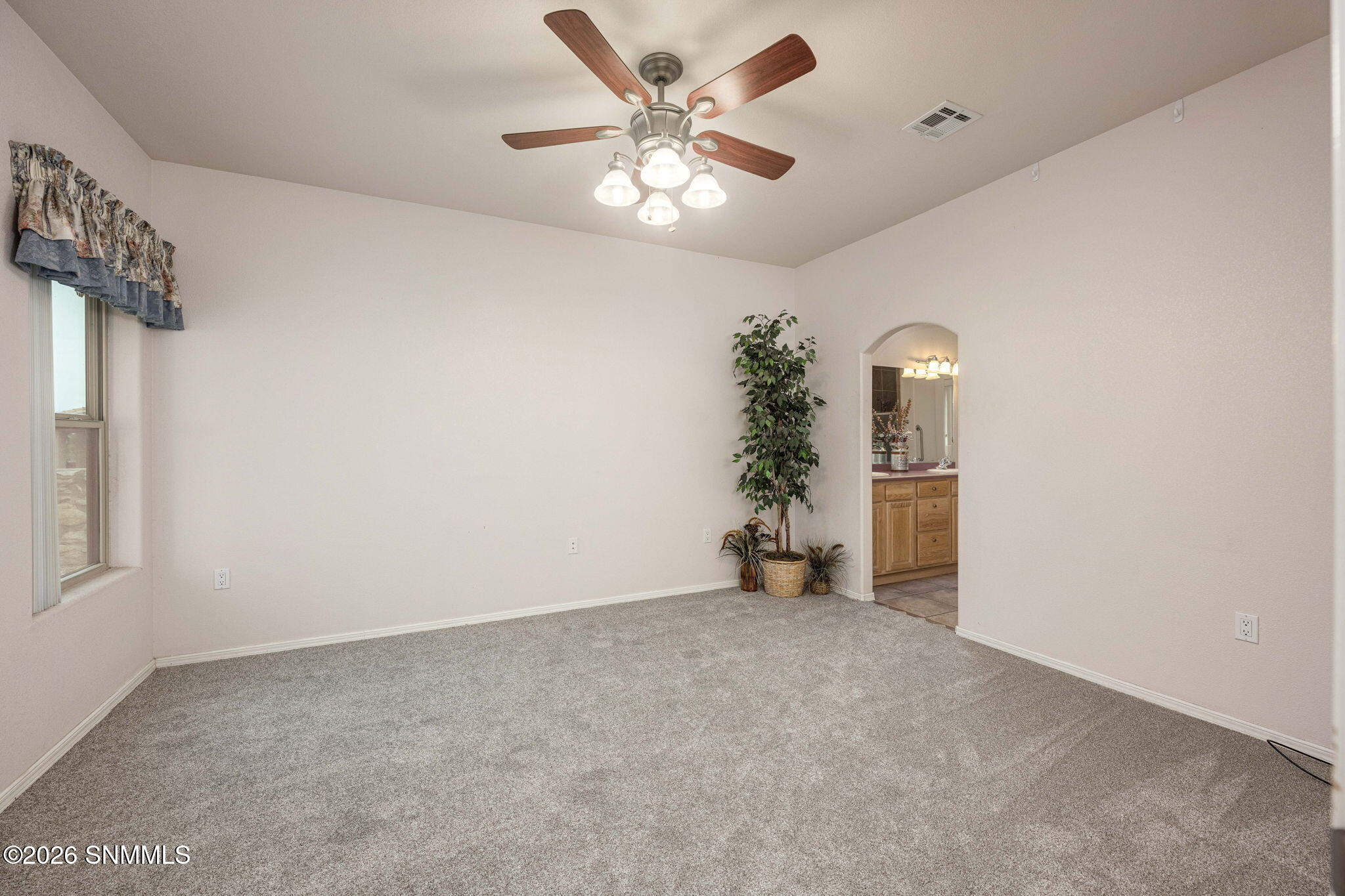 18-web-or-mls-Snappin Homes (Mojave4158)
